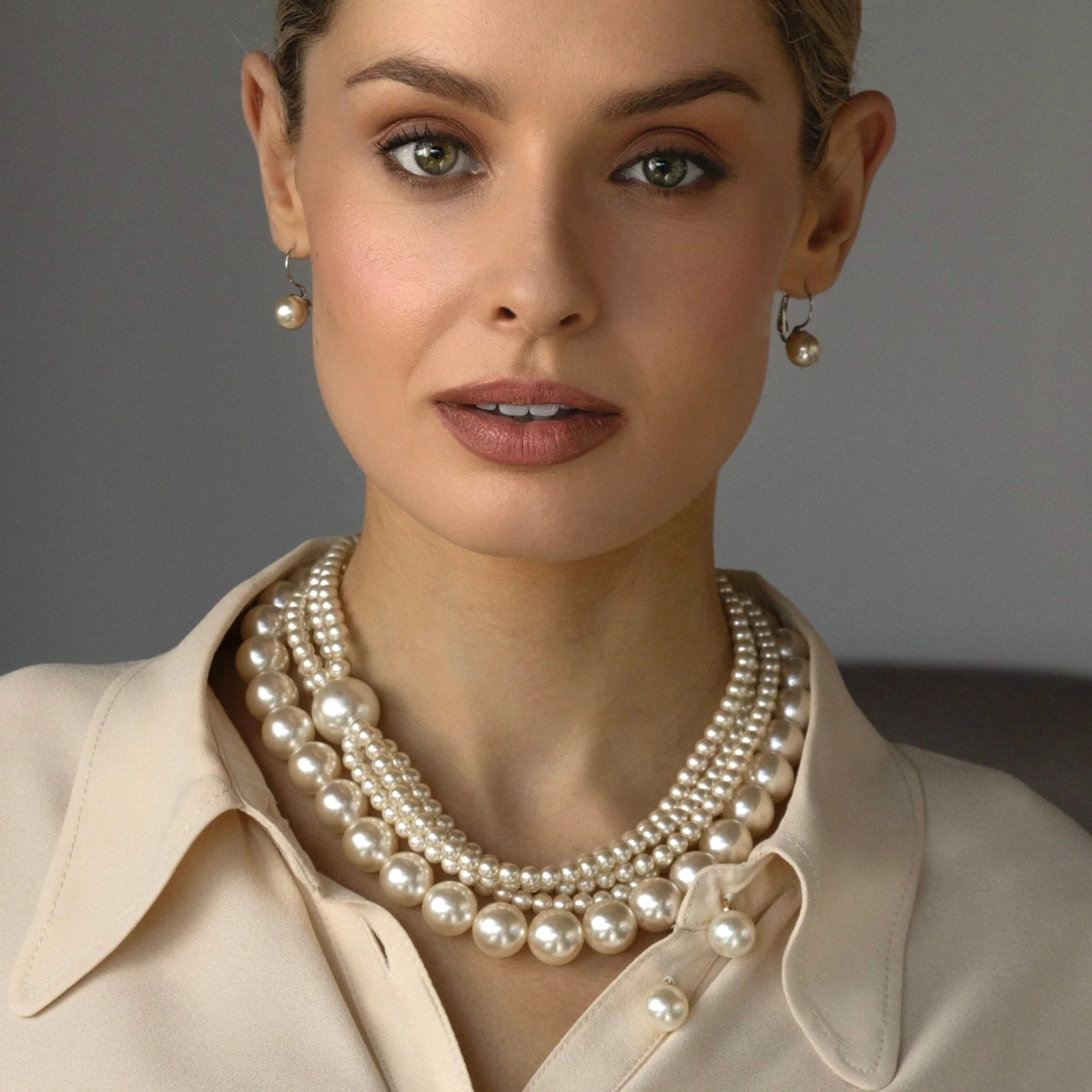 Absolute Cream Pearl Chunky Layer Necklace - Image 2