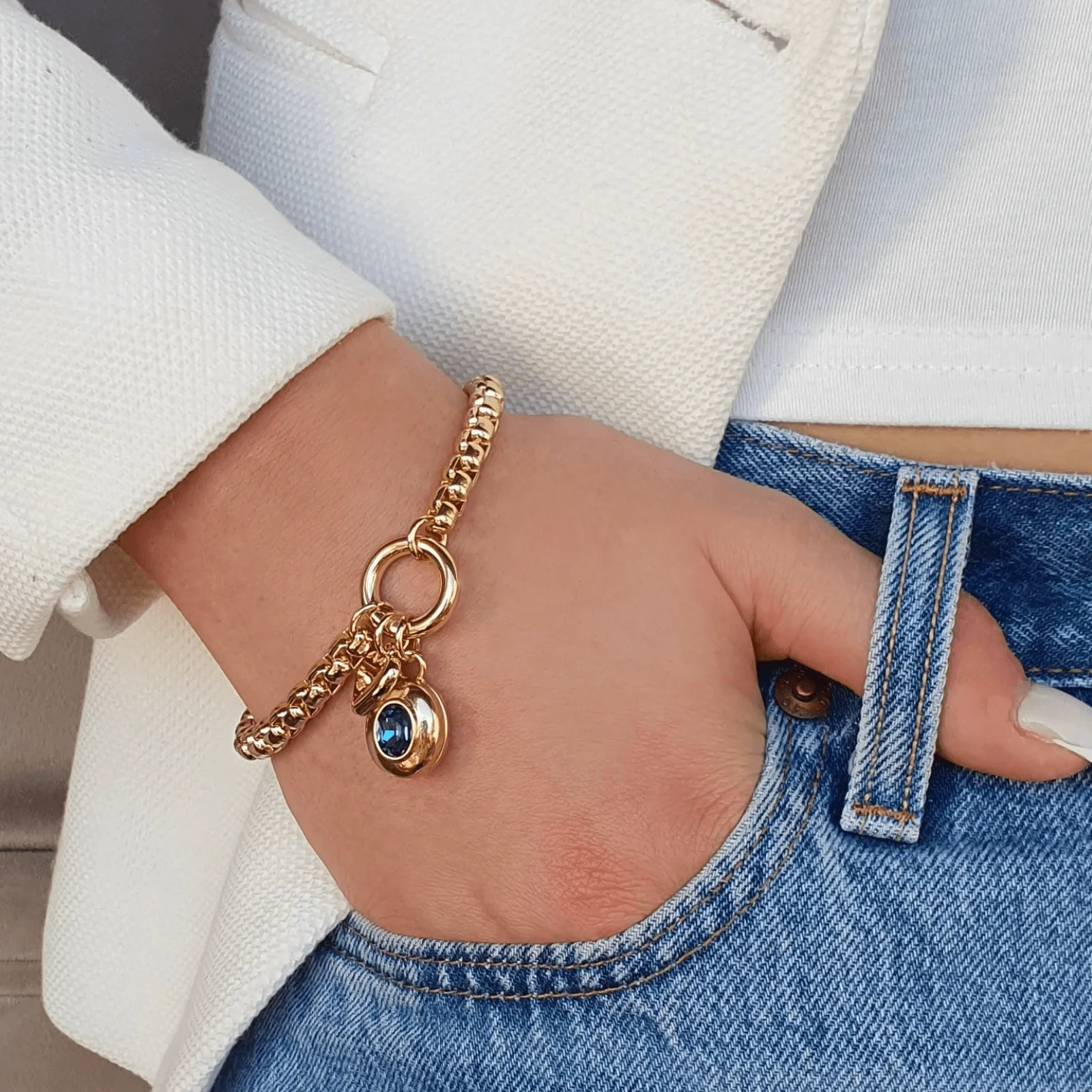 Absolute Gold Chubby Link Oval Pendant Bracelet - Blue - Image 2