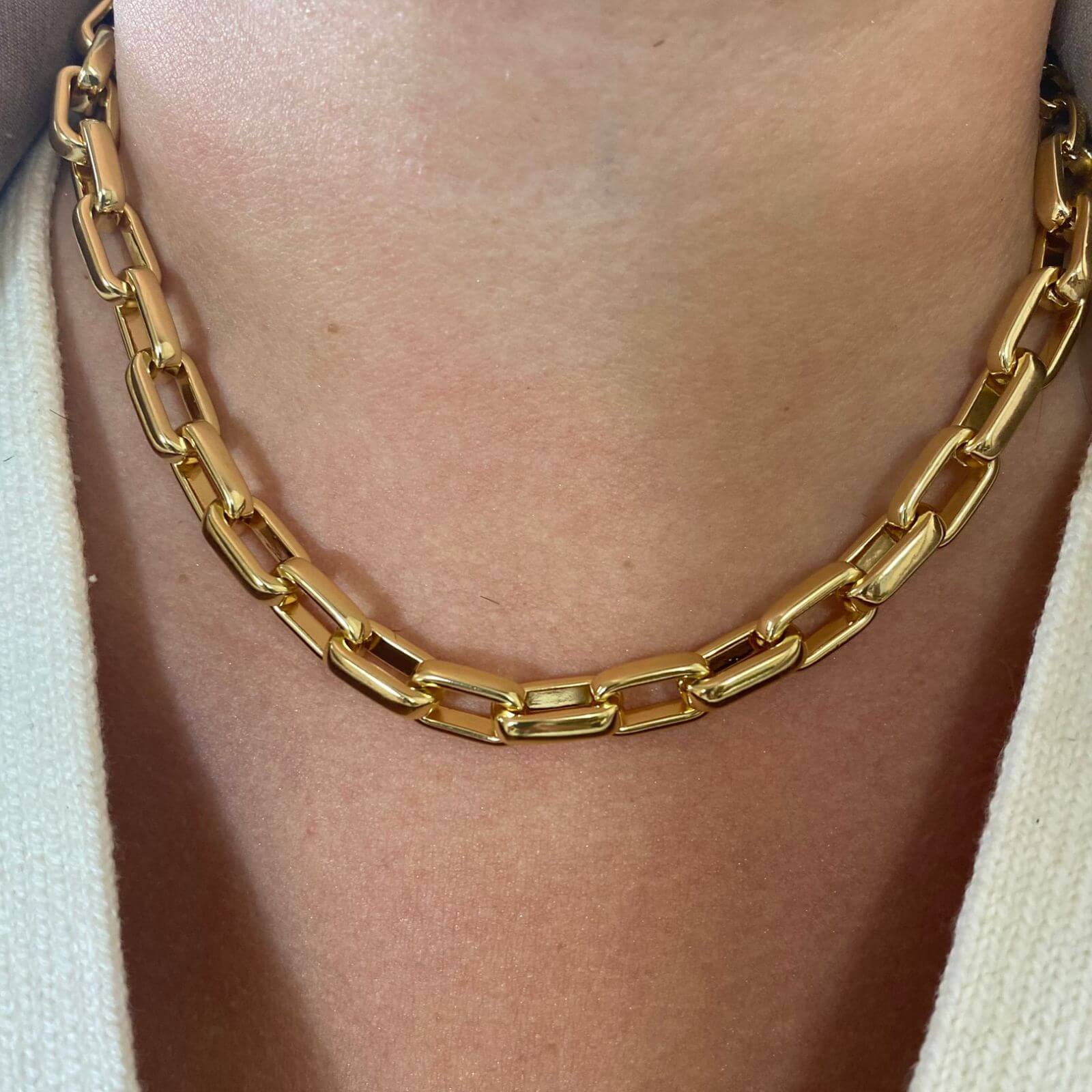 Absolute Gold Chunky Rectangle Link Necklace - Image 2