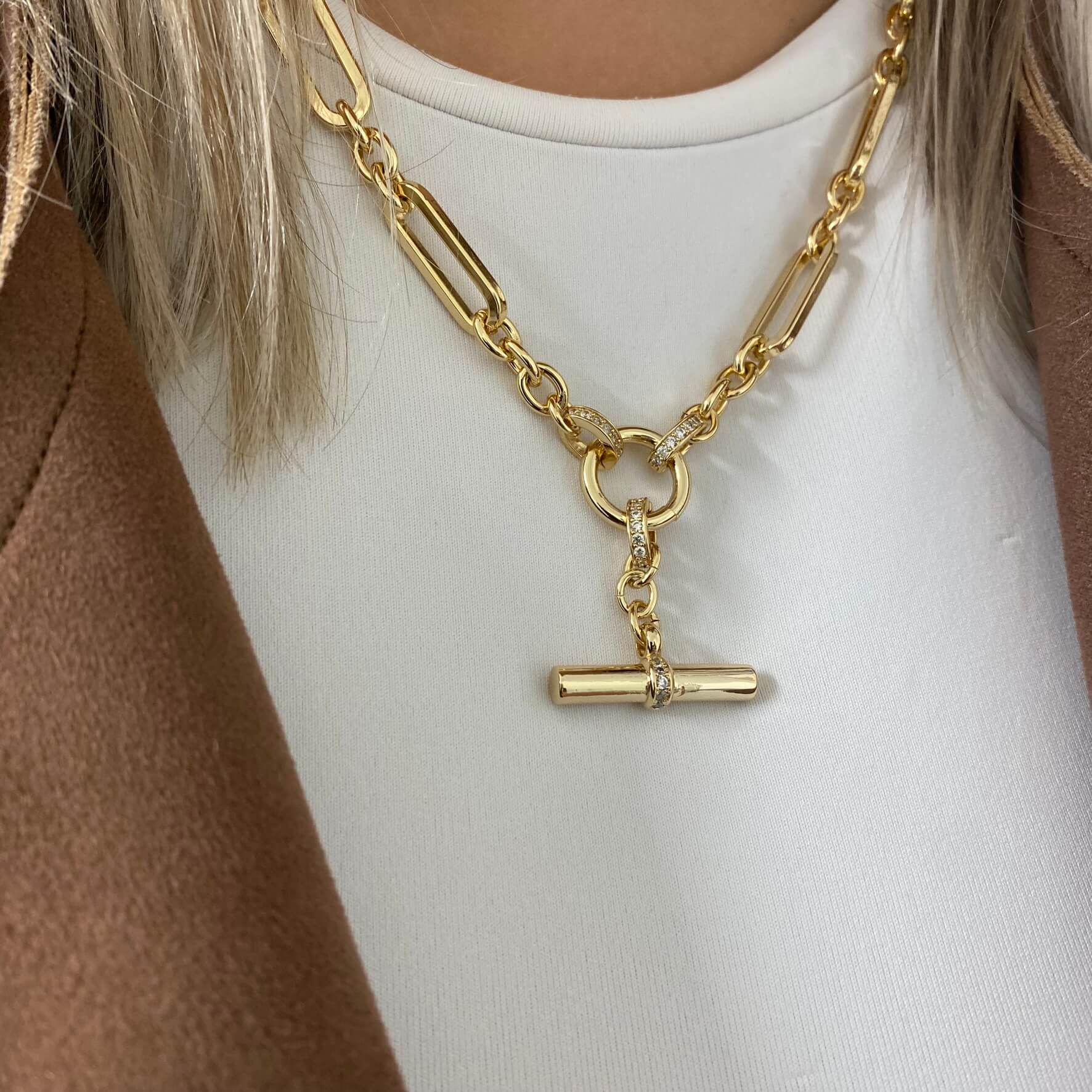 Absolute Gold Oval Link TBar Necklace - Image 4