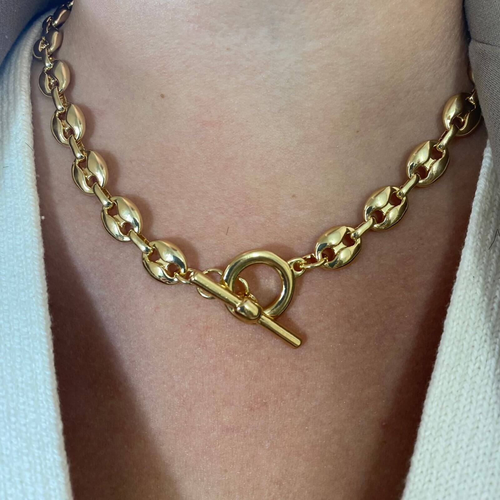 Absolute Gold T Bar Oval Disc Link Necklace - Image 2