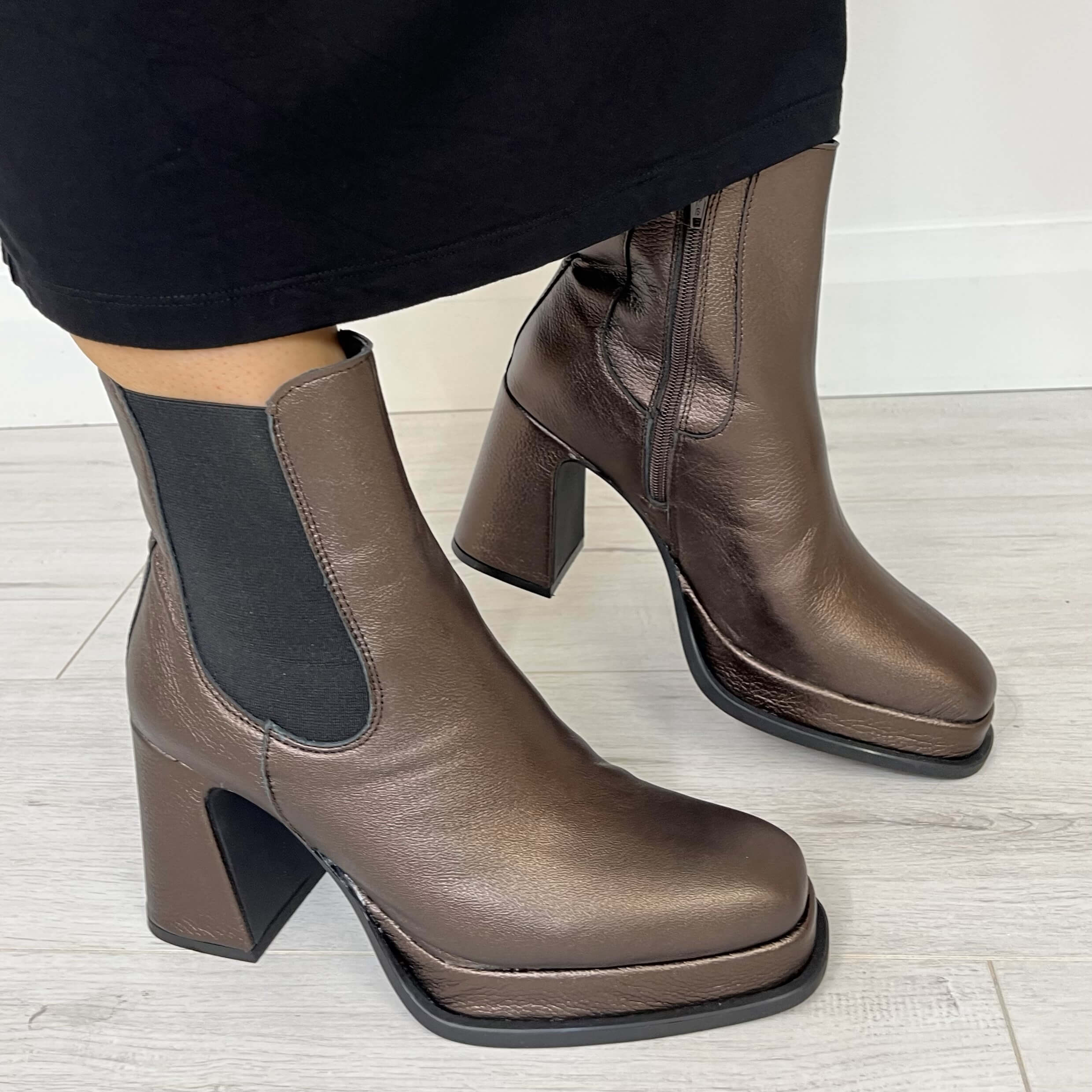 Alpe Pewter/Bronze Leather Platform Boots - Image 4