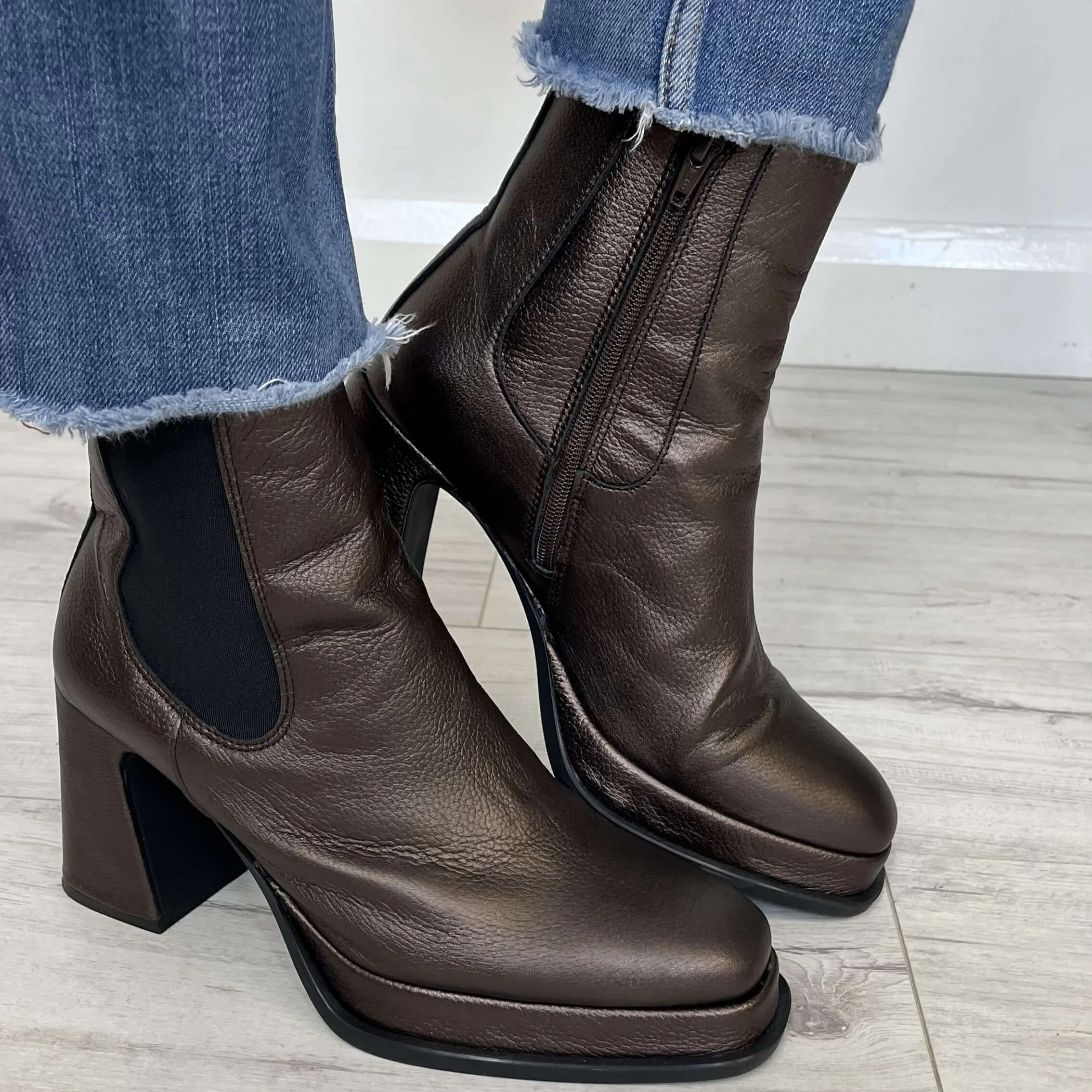 Alpe Pewter/Bronze Leather Platform Boots - Image 5