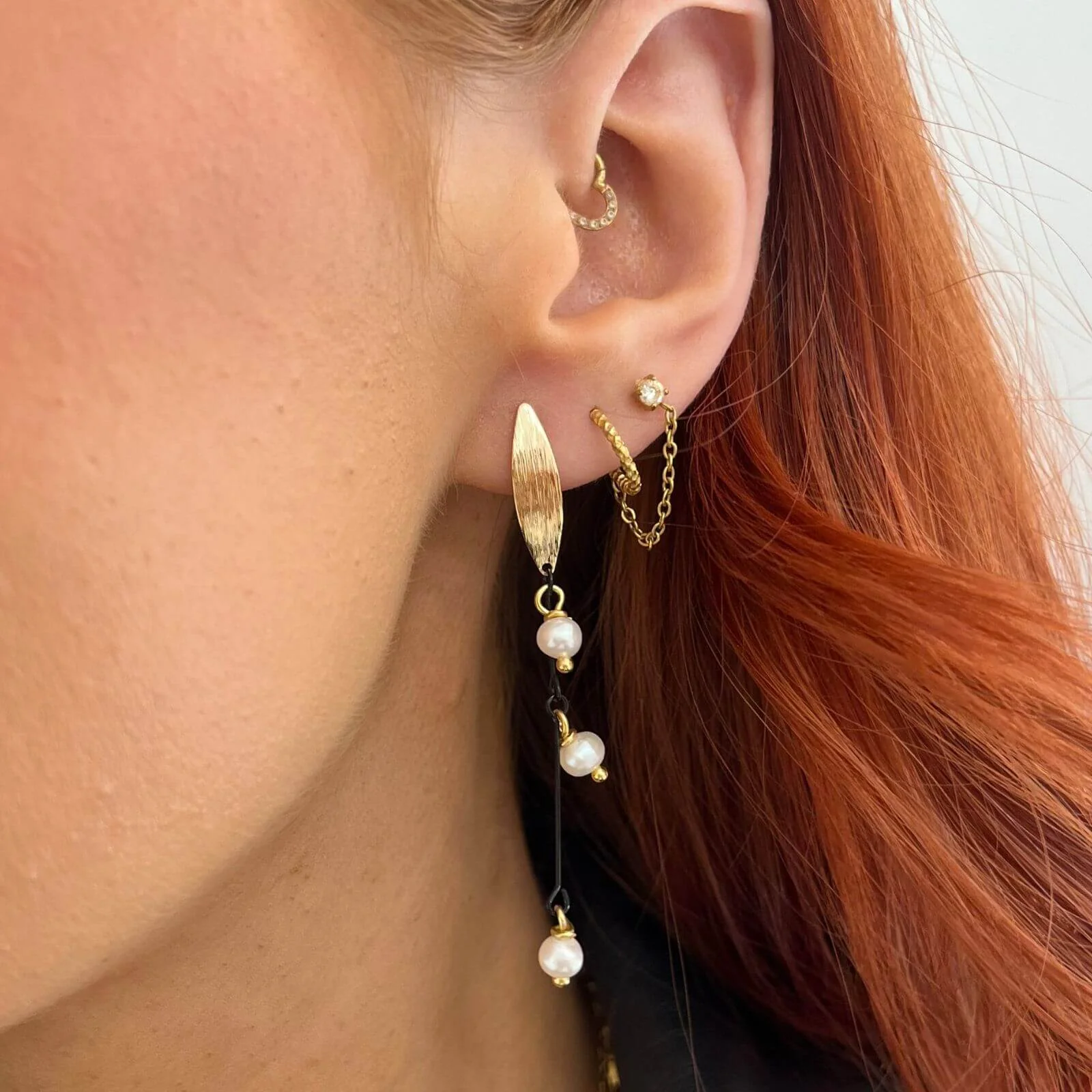 Angela D'Arcy Gold & Gunmetal Pearl Drop Earrings - Image 2