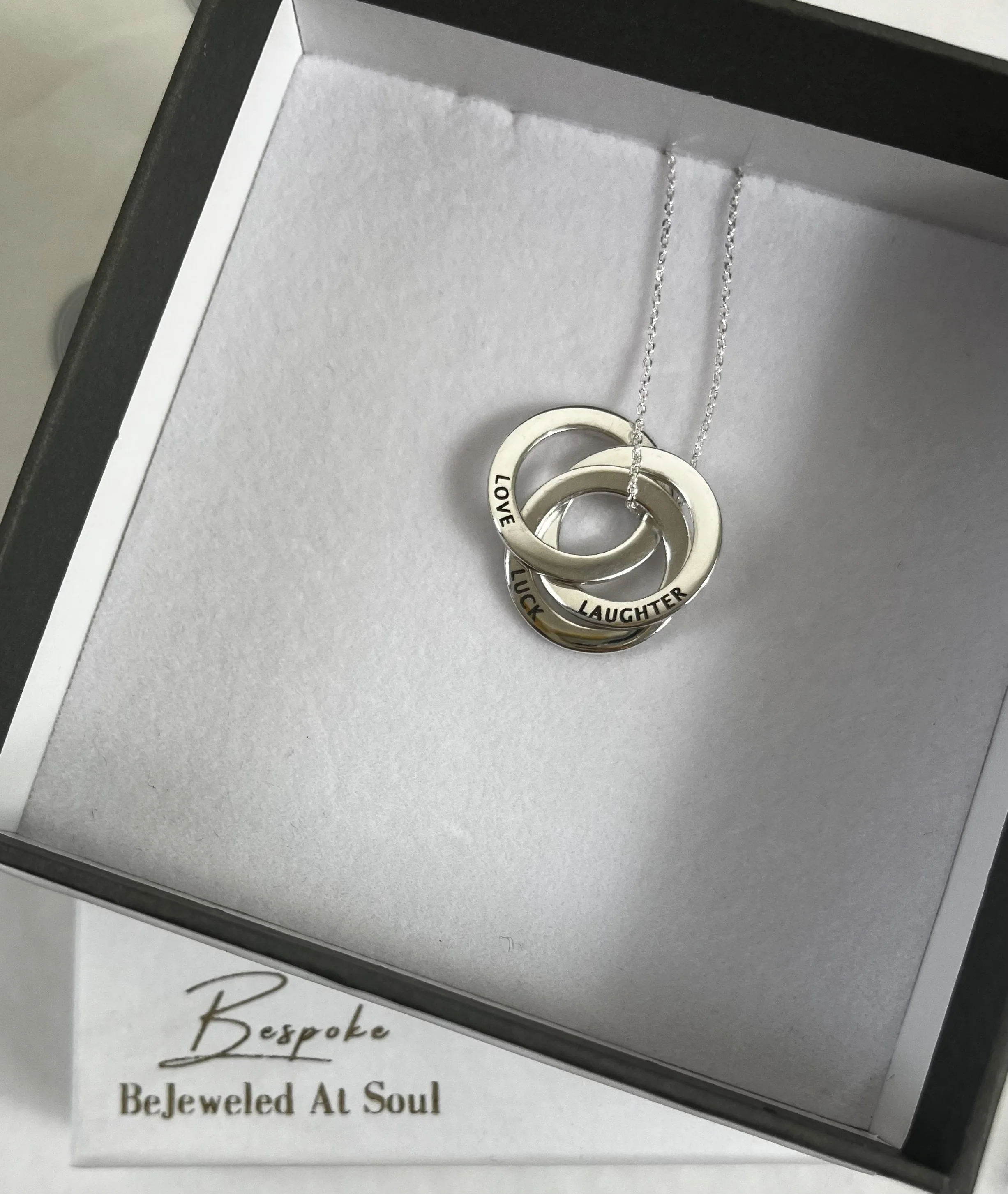 BeJeweled Bespoke Silver Interlinked Circles Pendant & Chain *** THREE WISHES *** - Image 3