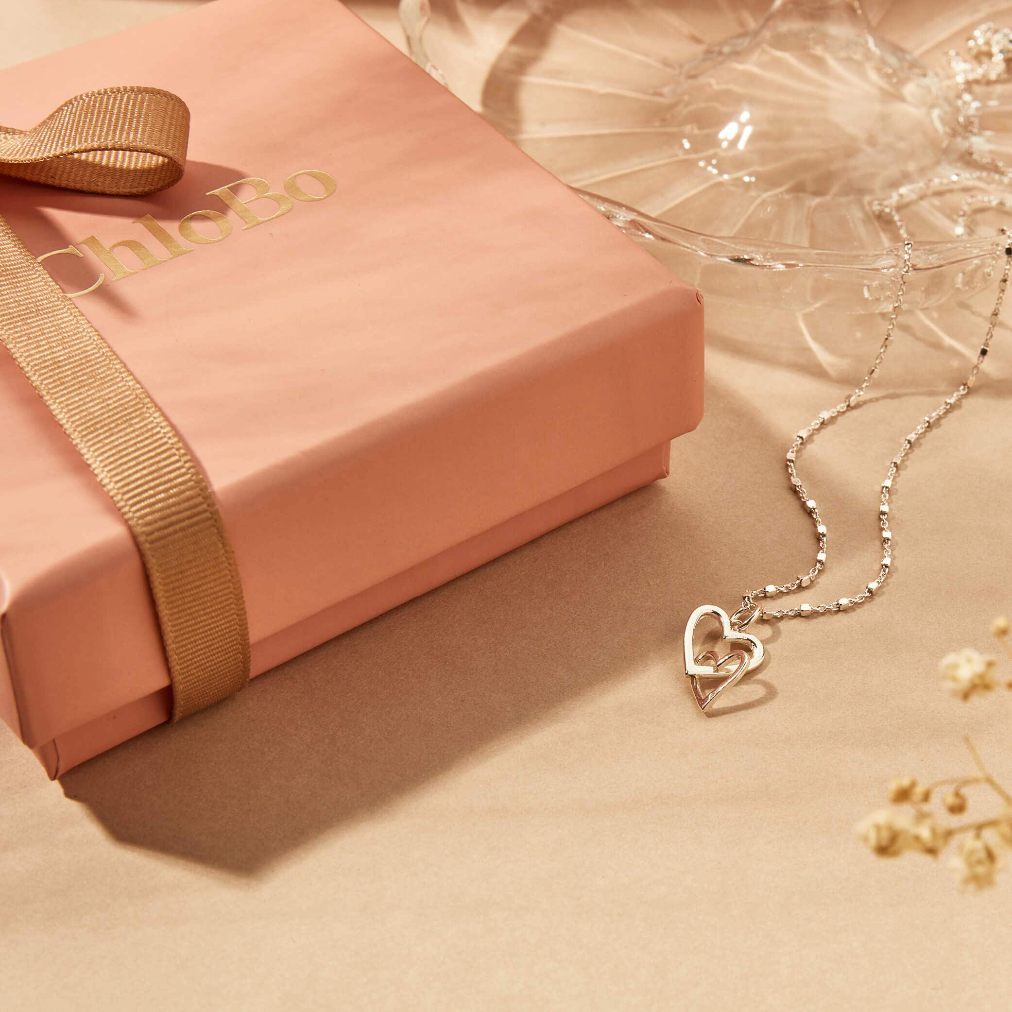 ChloBo Interlocking Love Heart Necklace - Image 4