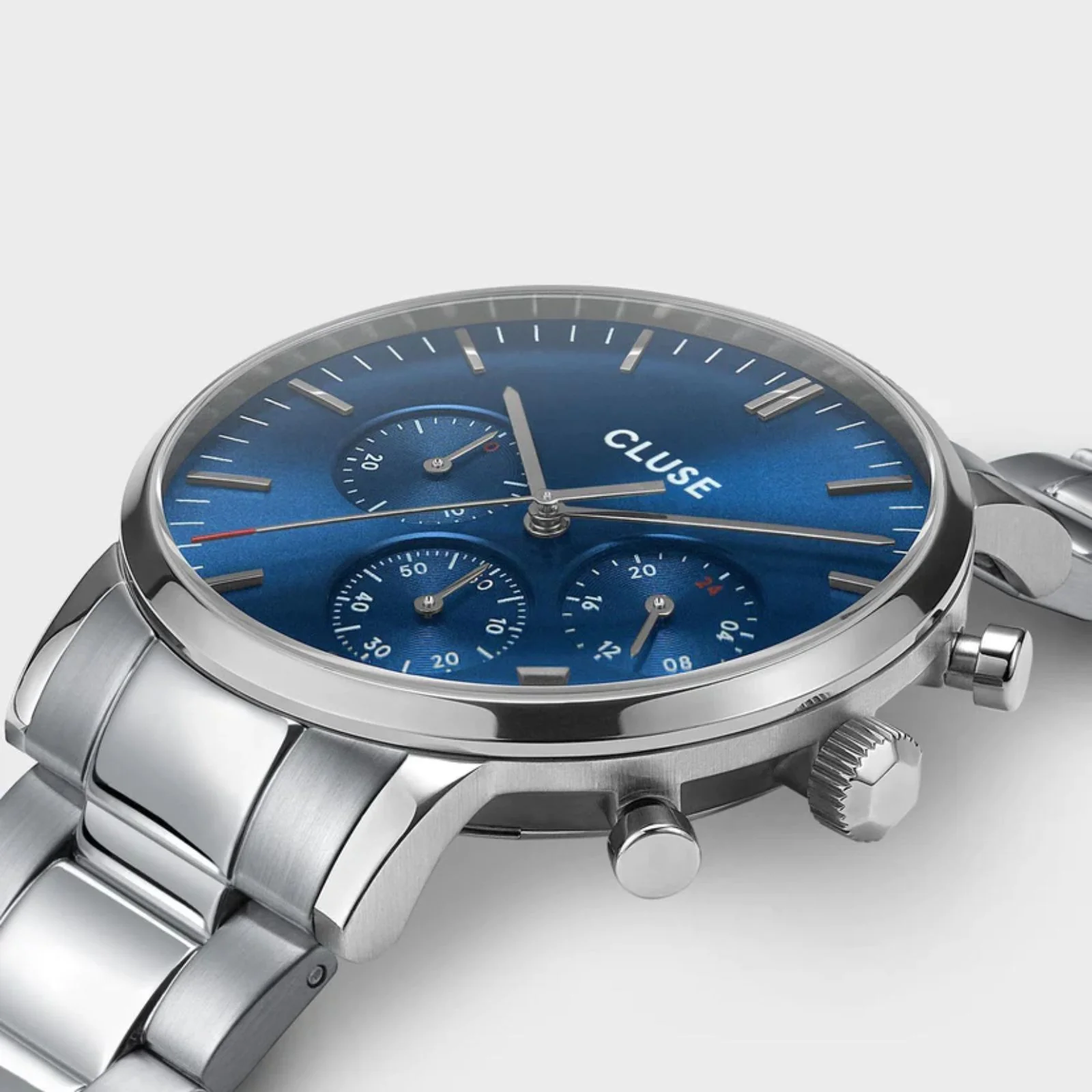 Cluse Aravis Chrono Silver Link Watch - Dark Blue - Image 2