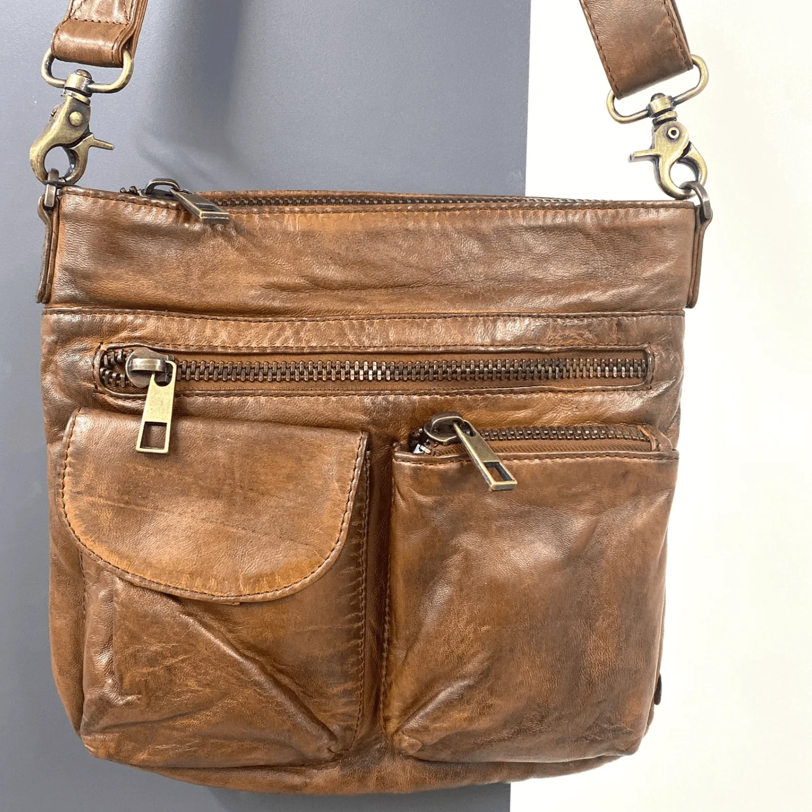 Depeche Brown Leather Crossbody Bag - Image 2