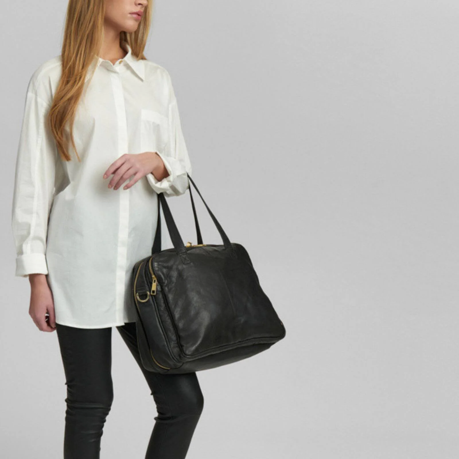 Depeche Large Black Leather Tote Bag - Image 4