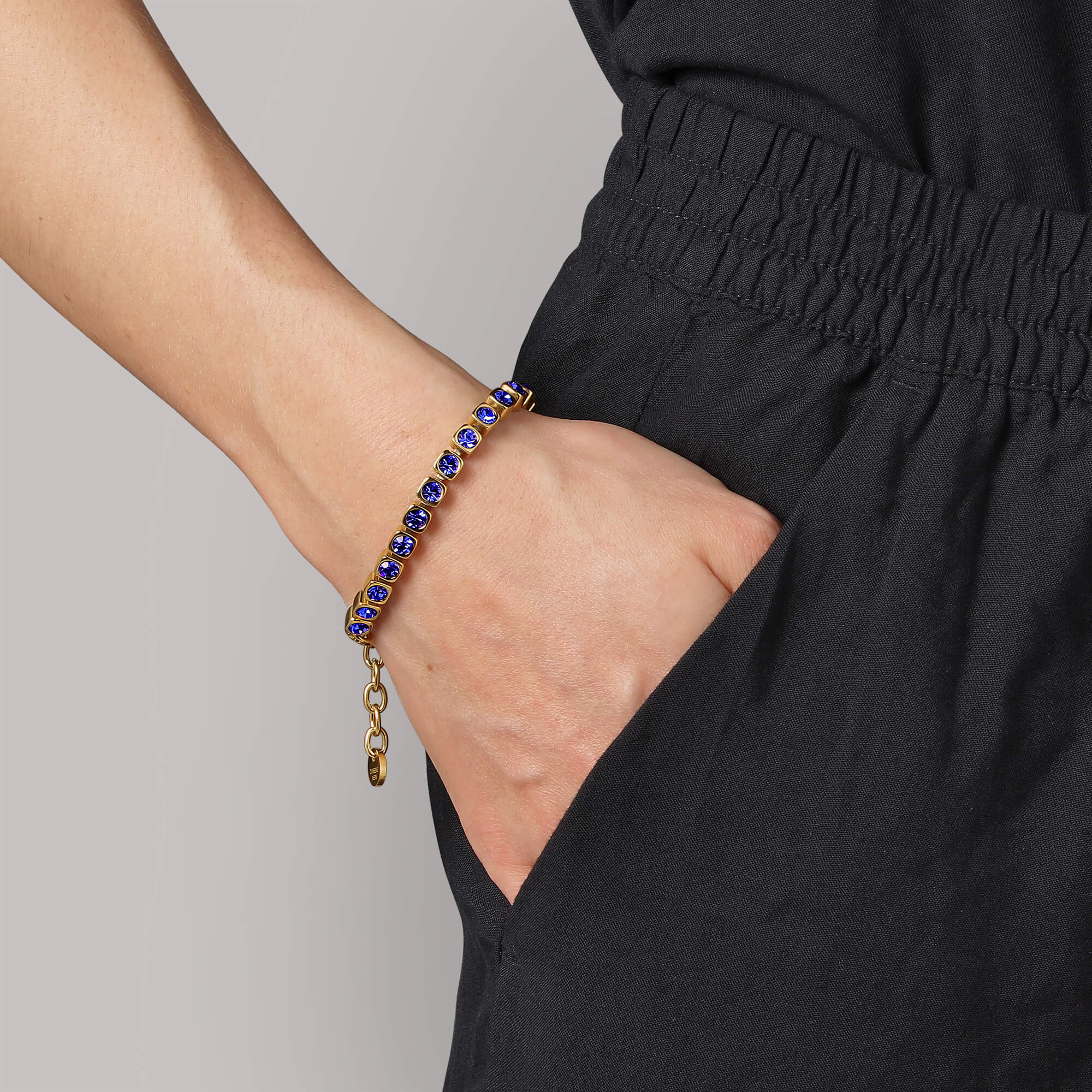 Dyrberg Kern Cory Gold Bracelet - Sapphire - Image 2