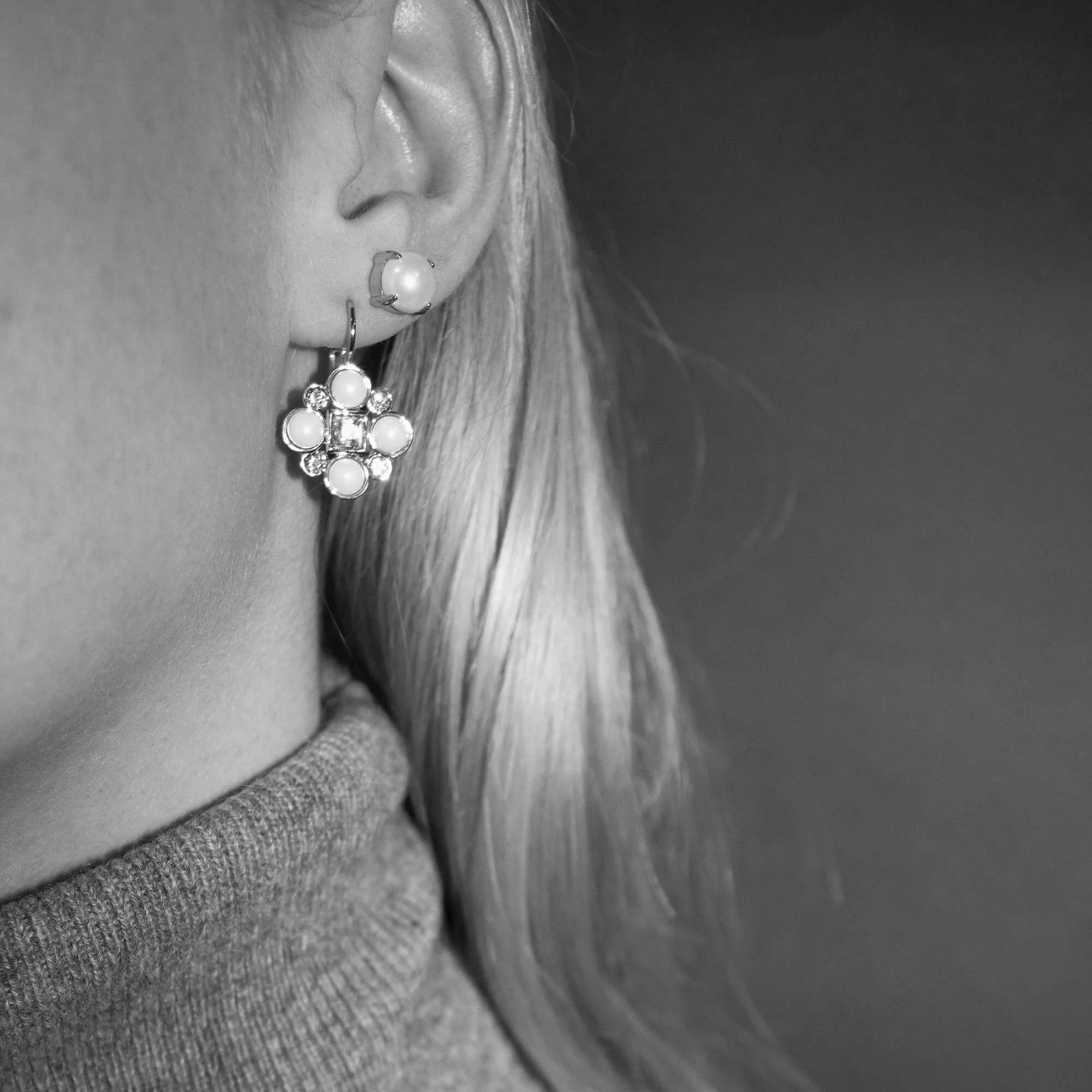 DYRBERG/KERN Mitzi Silver Earrings - Pearl - Image 3