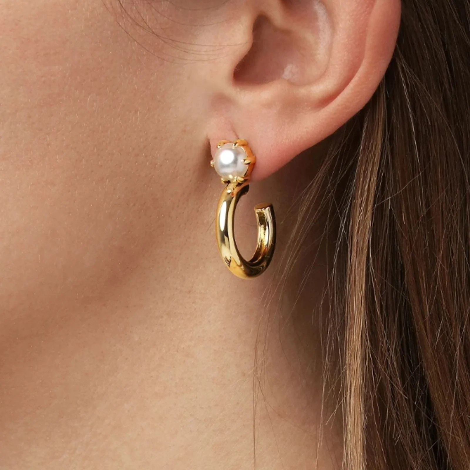 DYRBERG/KERN Quinte Gold Hoop Earrings - White Pearl - Image 2