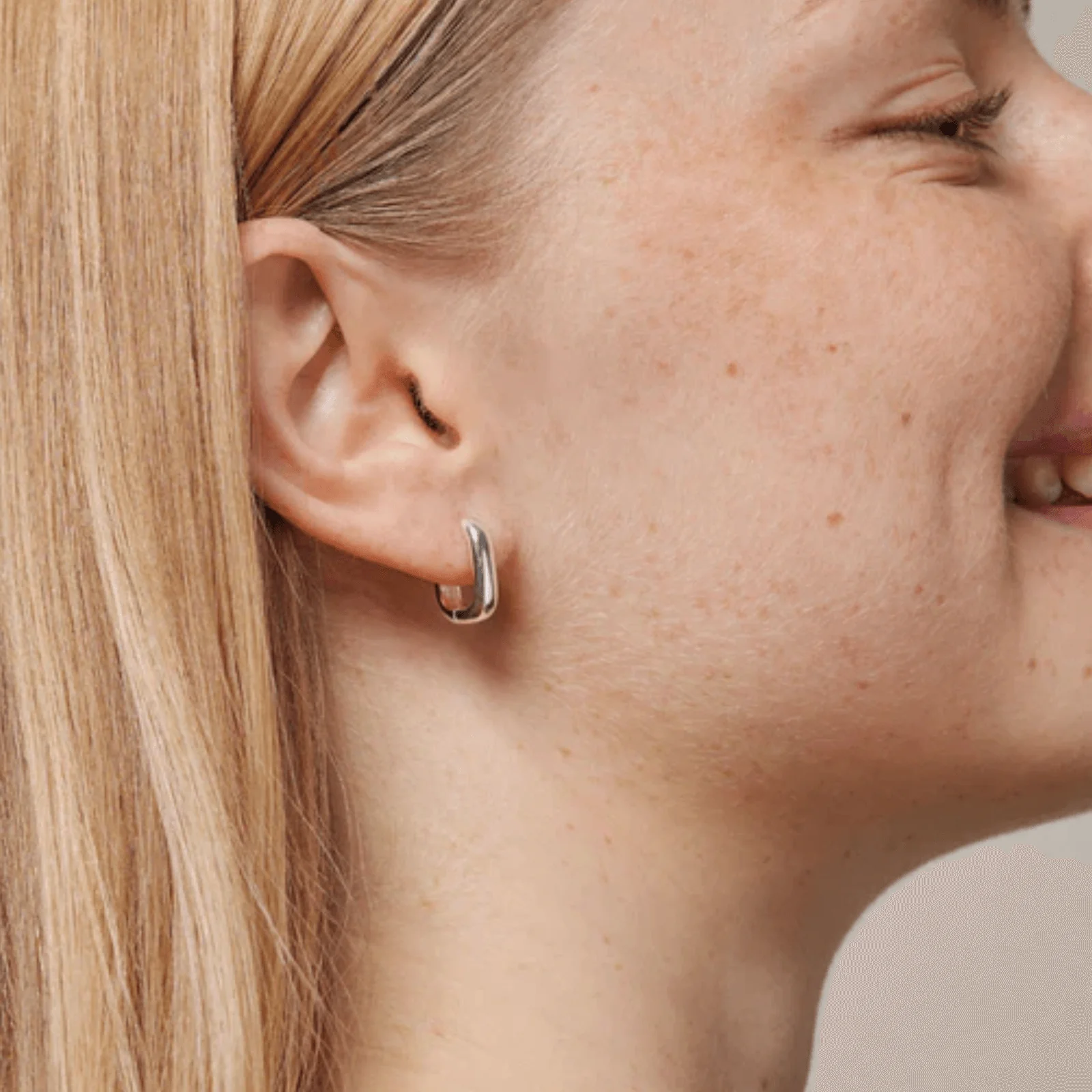 ENAMEL Copenhagen Silver Square 15mm Hoop Earrings - Image 2