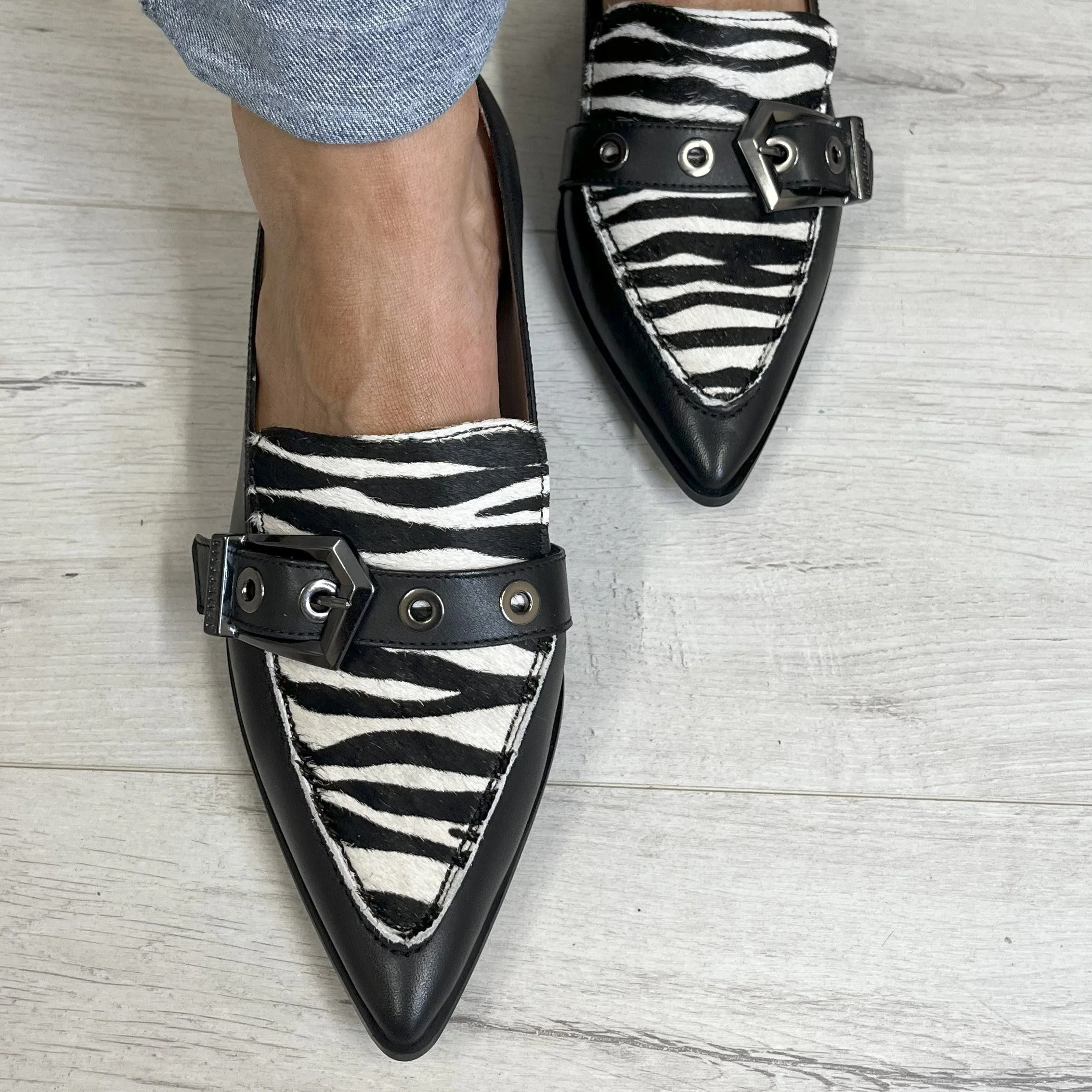 Hispanitas Zebra & Black Leather Pointed Toe Flats - Image 6