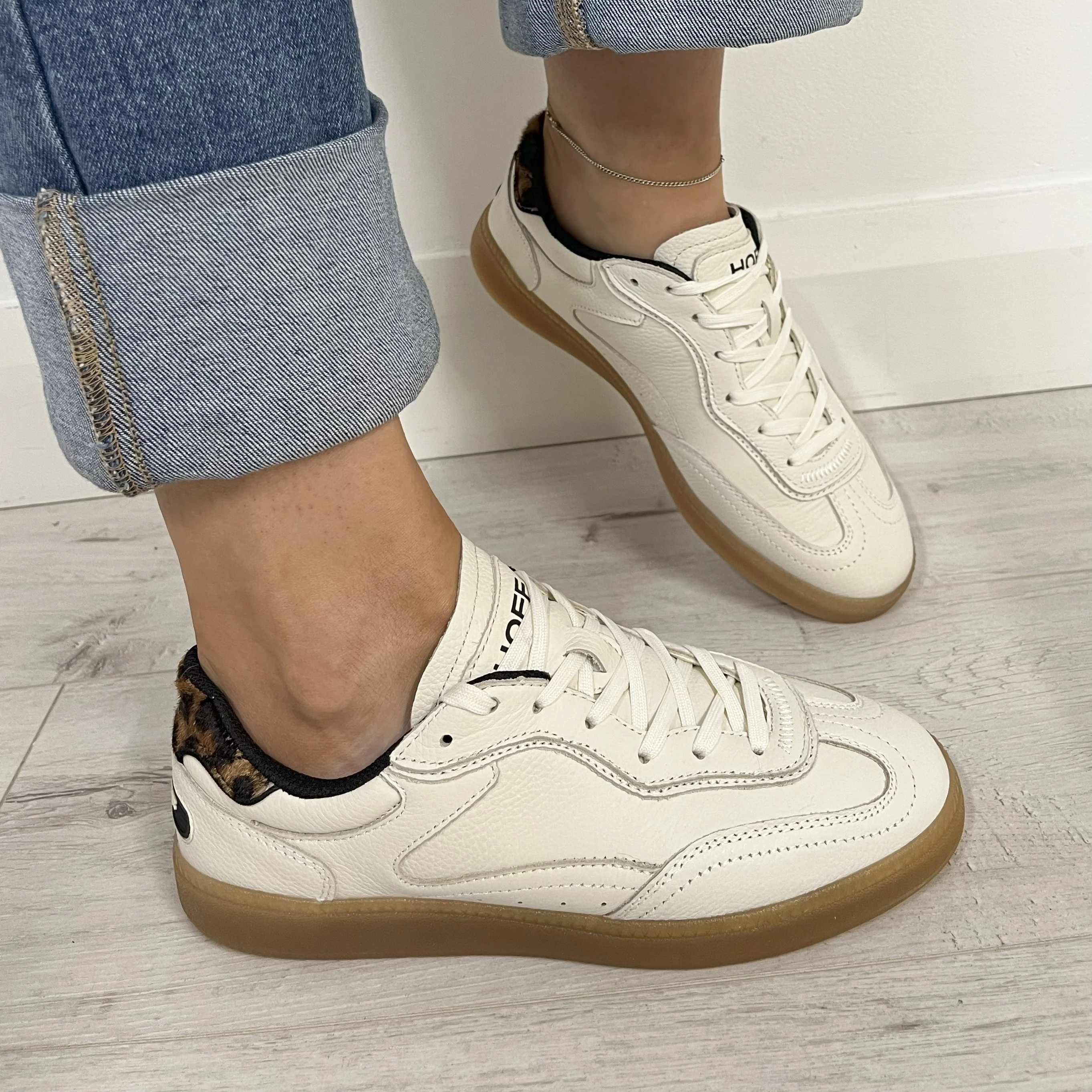 HOFF Alley Sneakers - Off White - Image 4