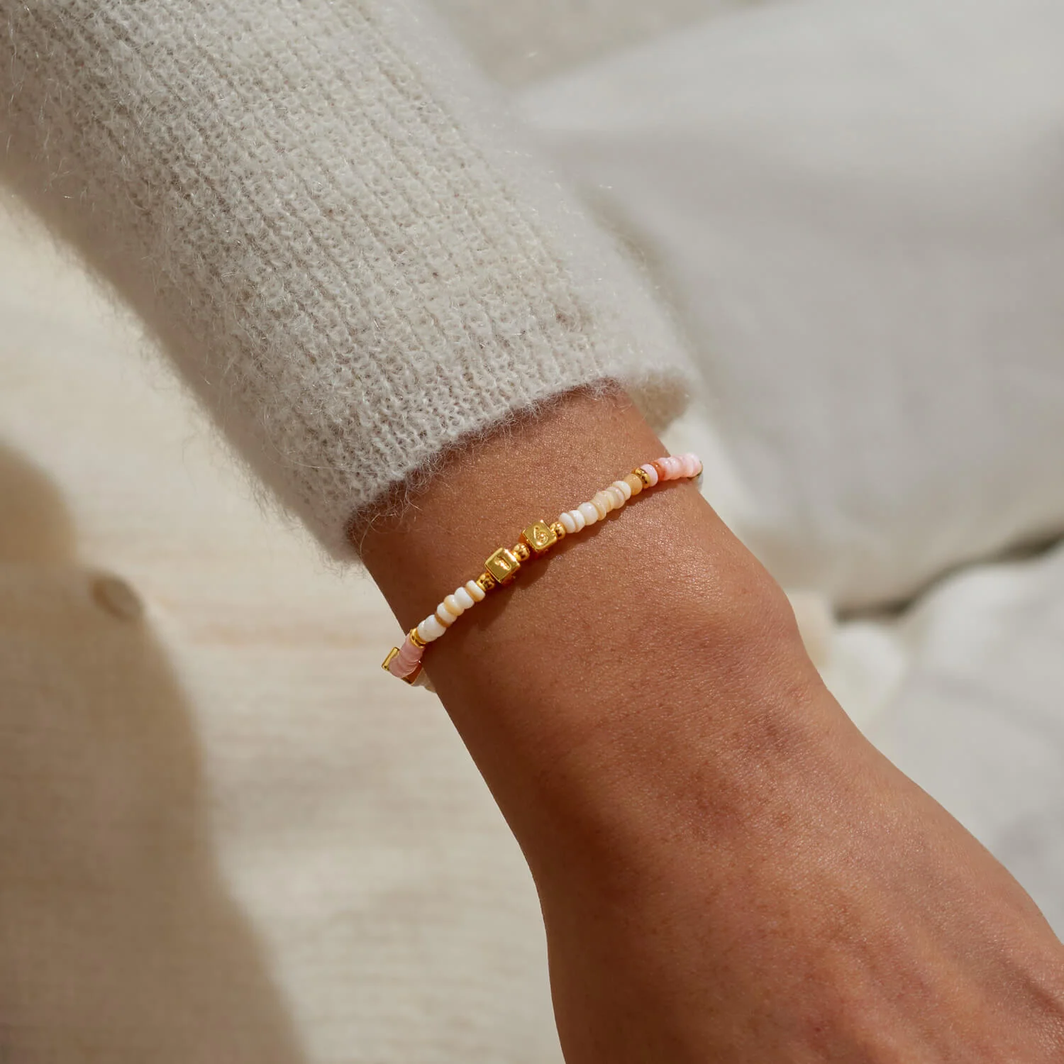 Joma 16th Birthday Bead Bracelet - Image 3