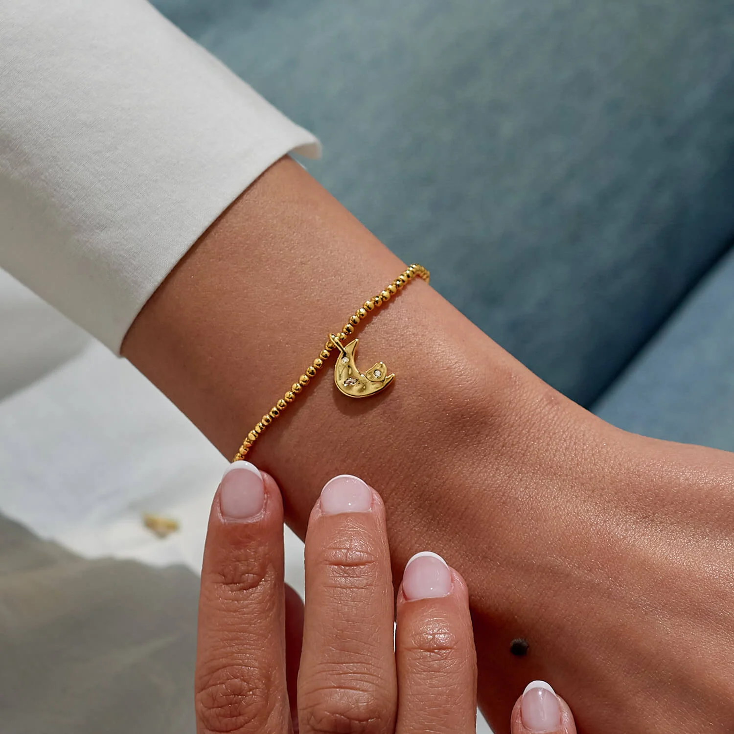 Joma Dolce Vita | Love You To The Moon And Back Hammered Bead Bracelet - Gold - Image 2