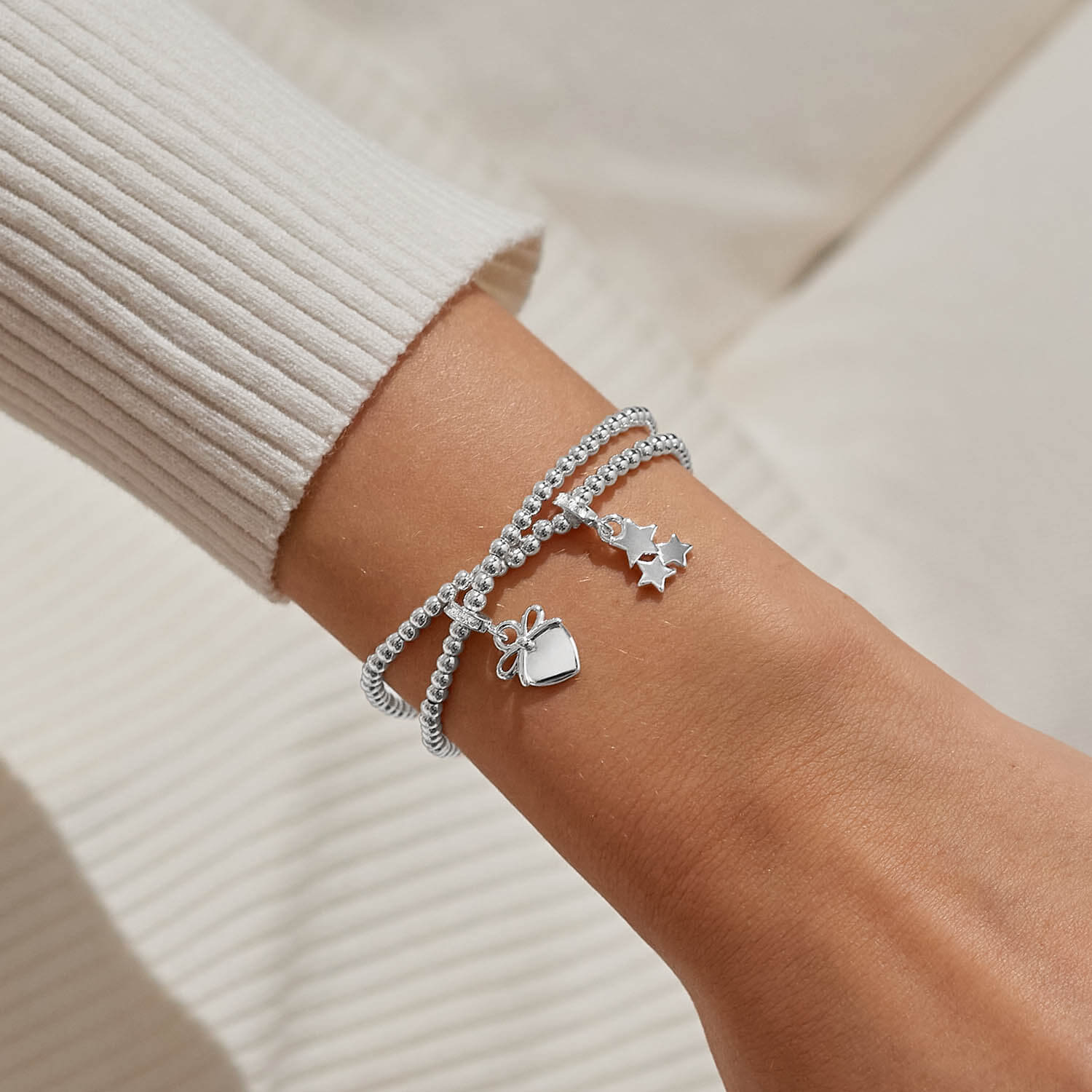 Joma Gift Boxed Merry Christmas Infinity Bracelet Set - Image 3
