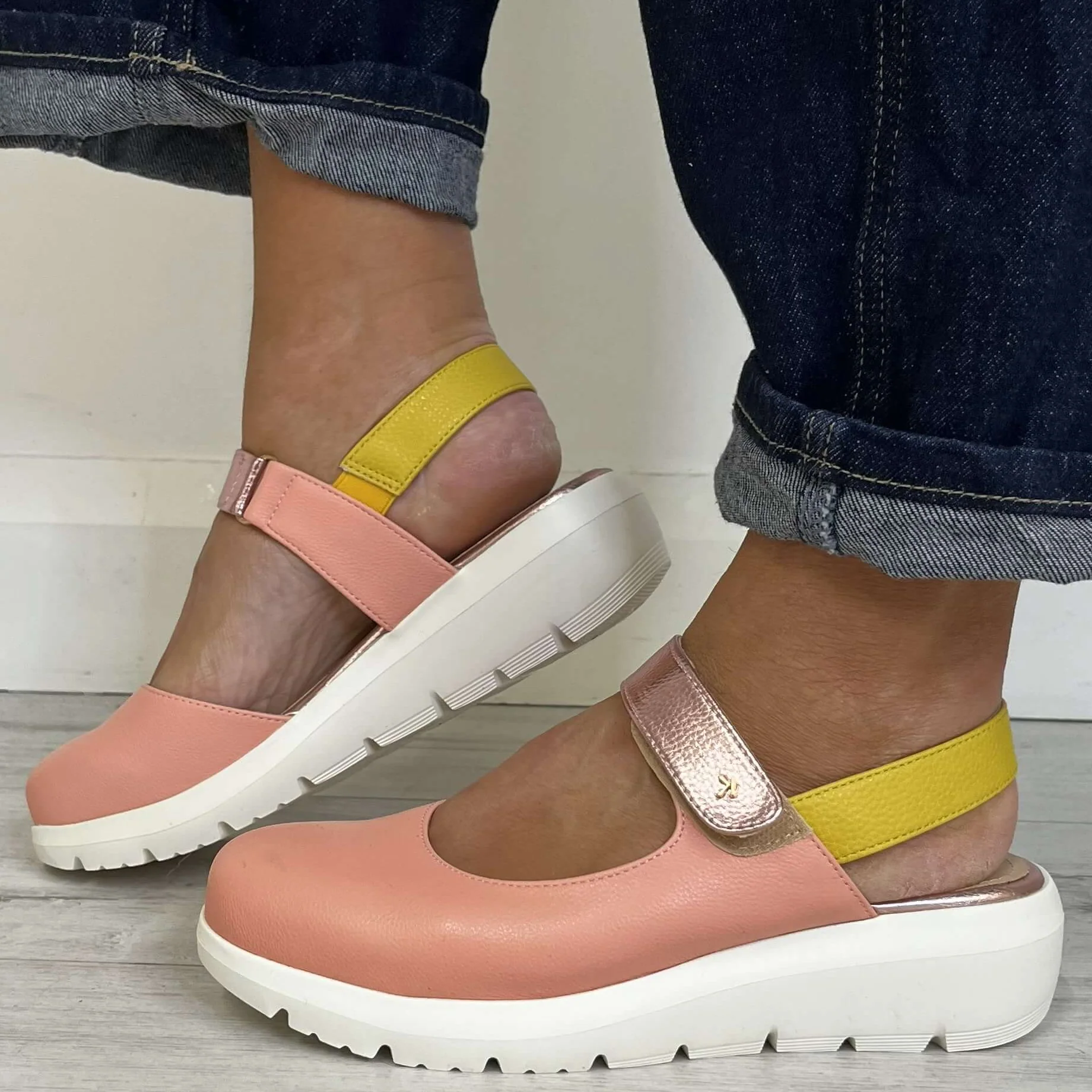 Kate Appleby Wootton Small Wedge Velcro Strap Shoes - Pink - Image 3