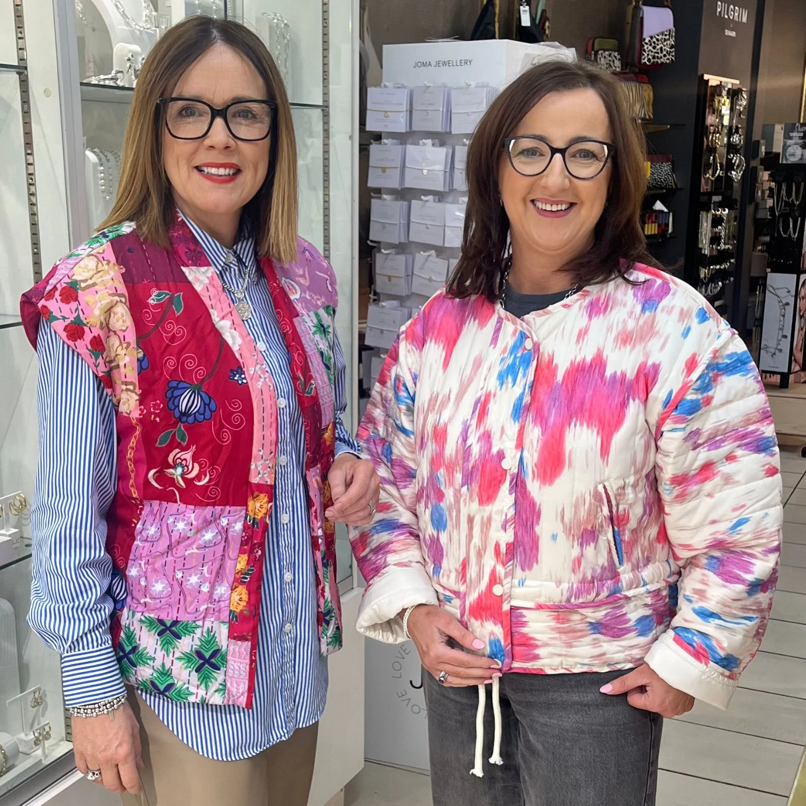 Ladies Blurred Pattern Bomber Jacket - Image 3