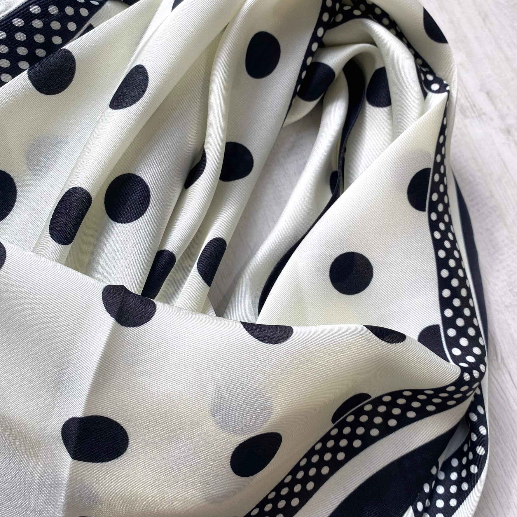 Monochrome Polka Dots Triangle Scarf - Image 2