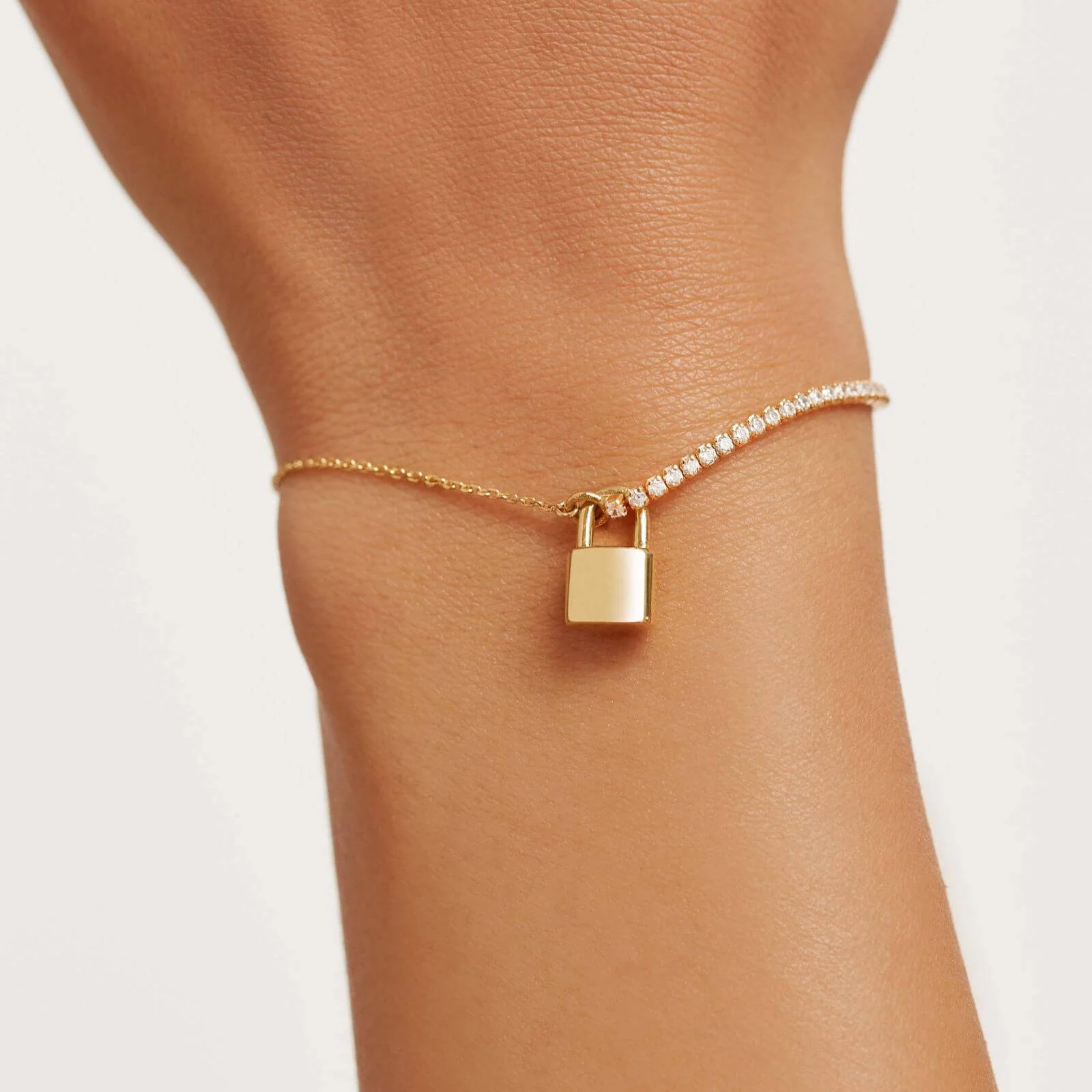 PDPAOLA Gold Bond Bracelet - Image 3