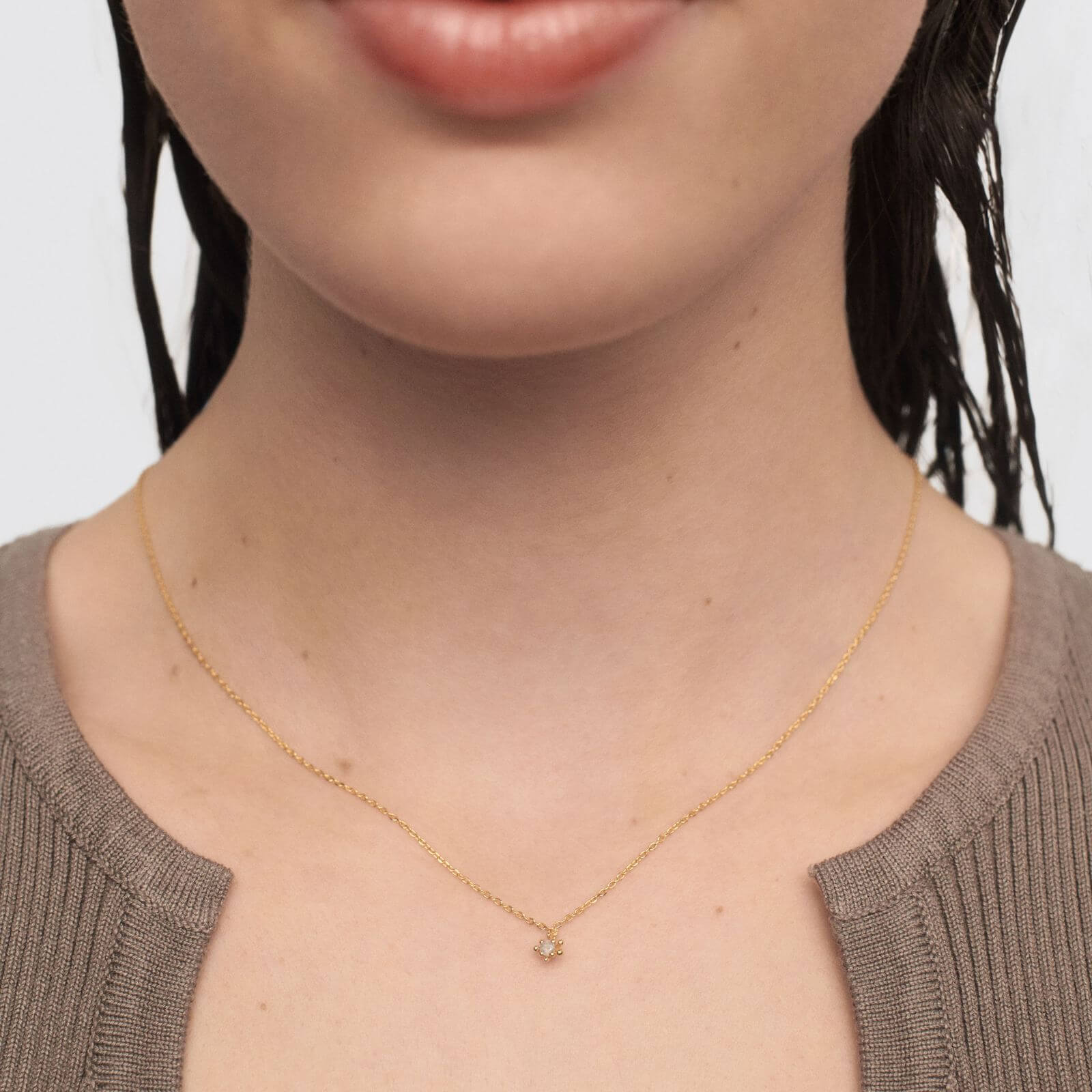 PDPAOLA Gold Fleur Green Necklace - Image 2