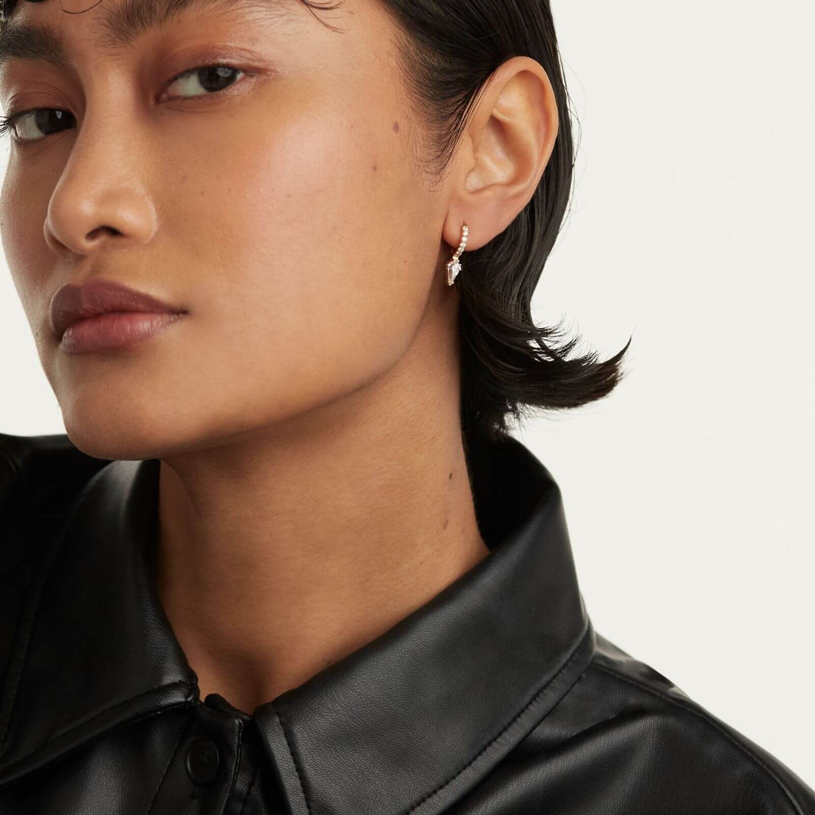 PDPAOLA Gold Manila Single Earring - Image 2