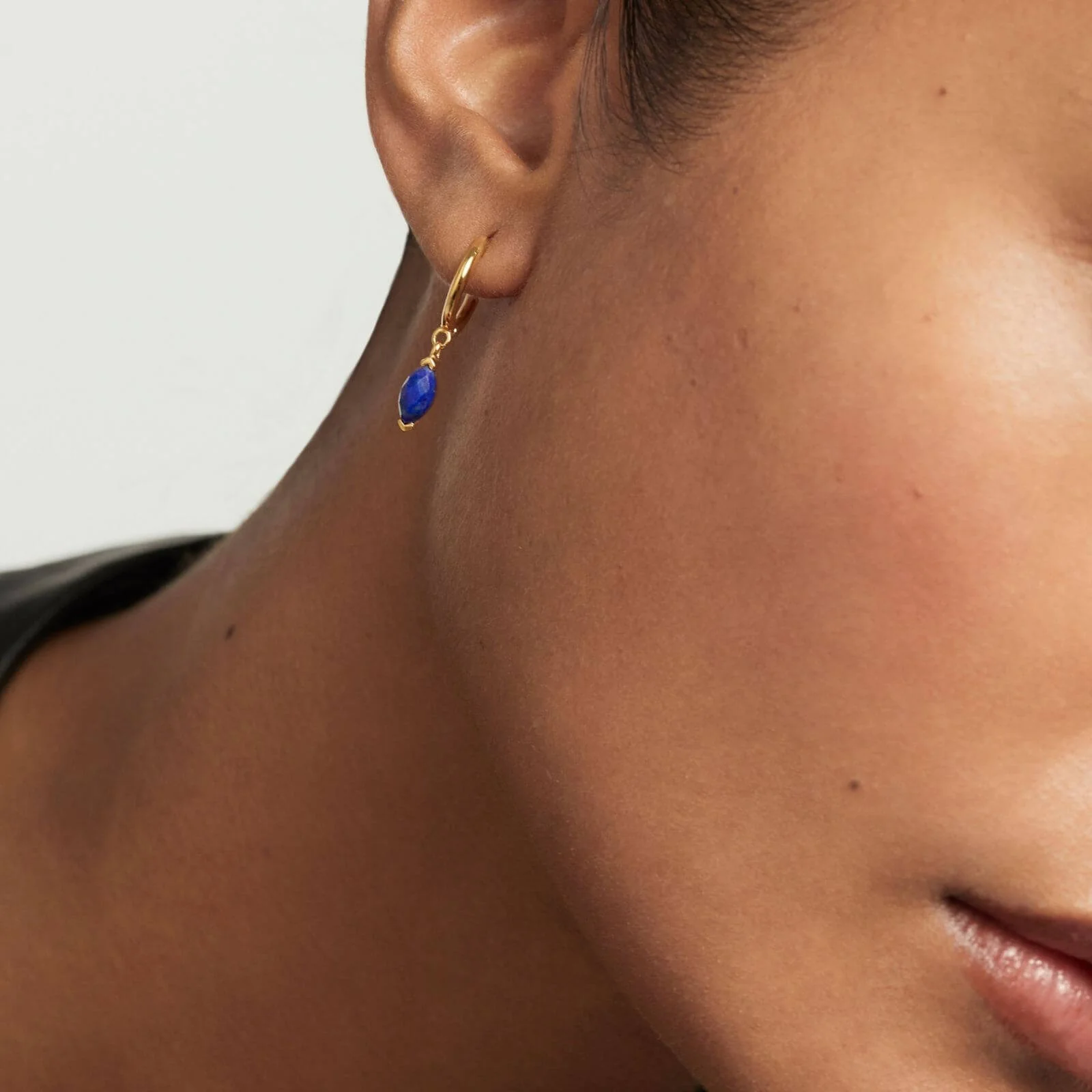 PDPAOLA Gold Nomad Lapis Lazuli Hoop Earrings - Image 2