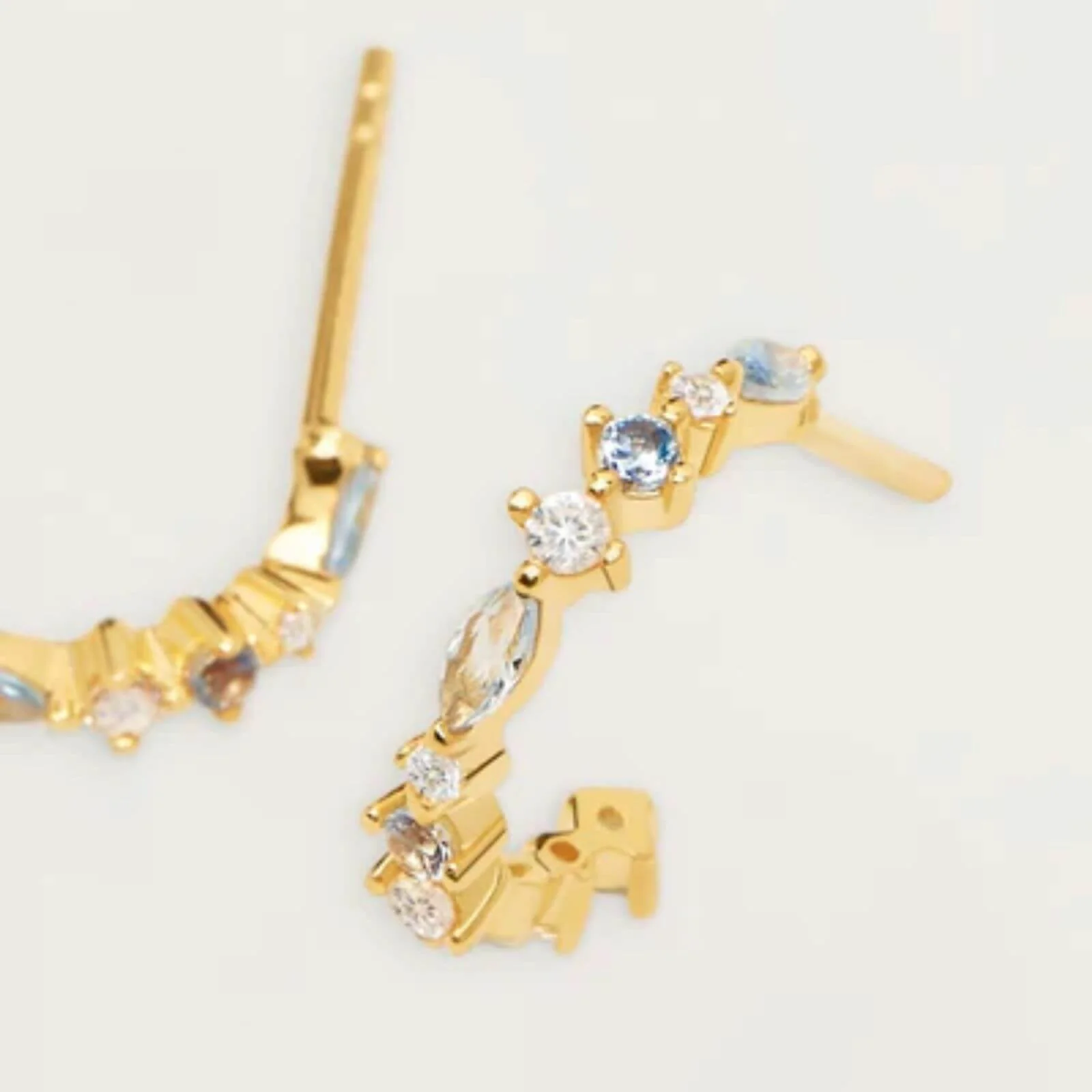 PDPAOLA Gold Ombre Hoop Earrings - Image 2