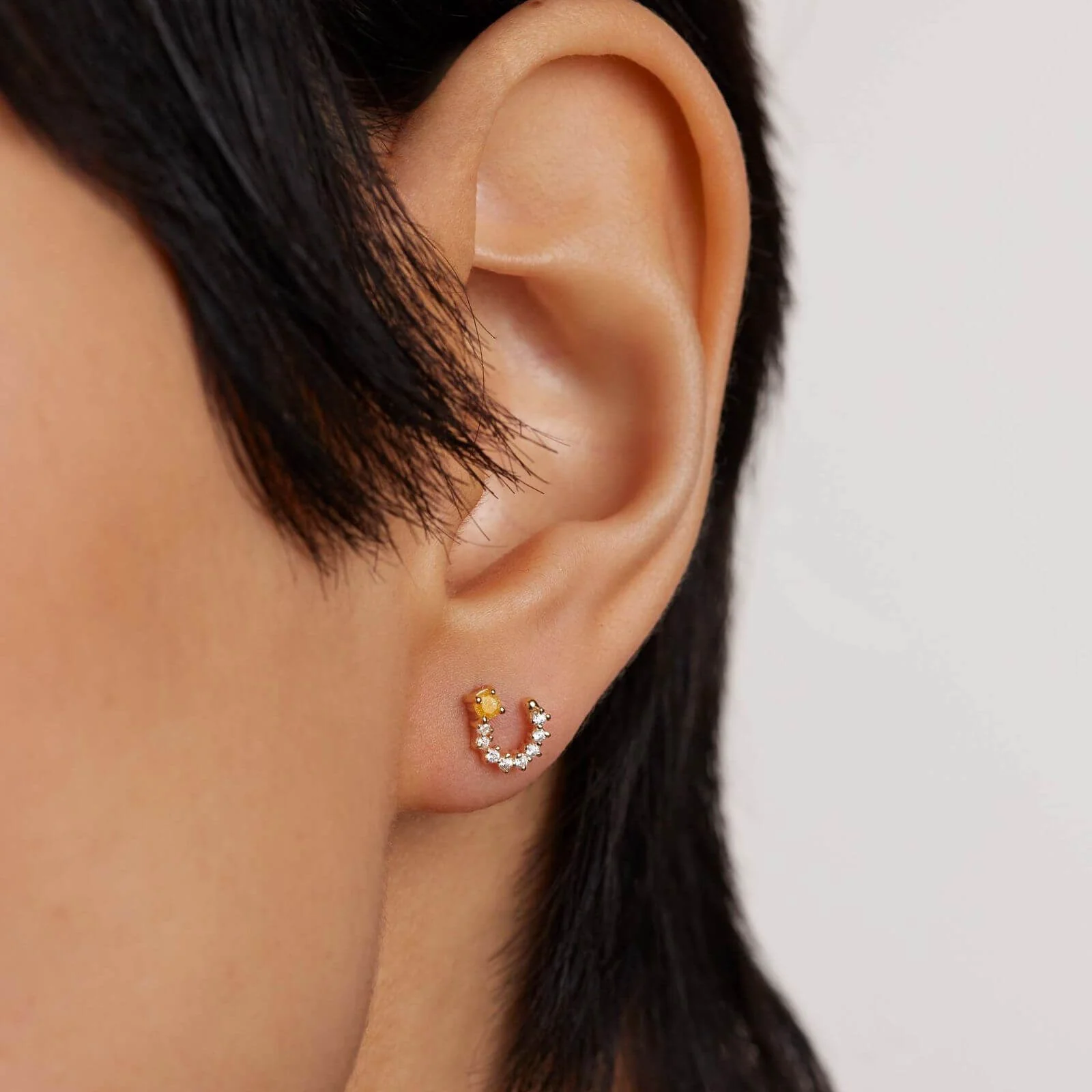 PDPAOLA Gold Villa Stud Earrings - Image 3