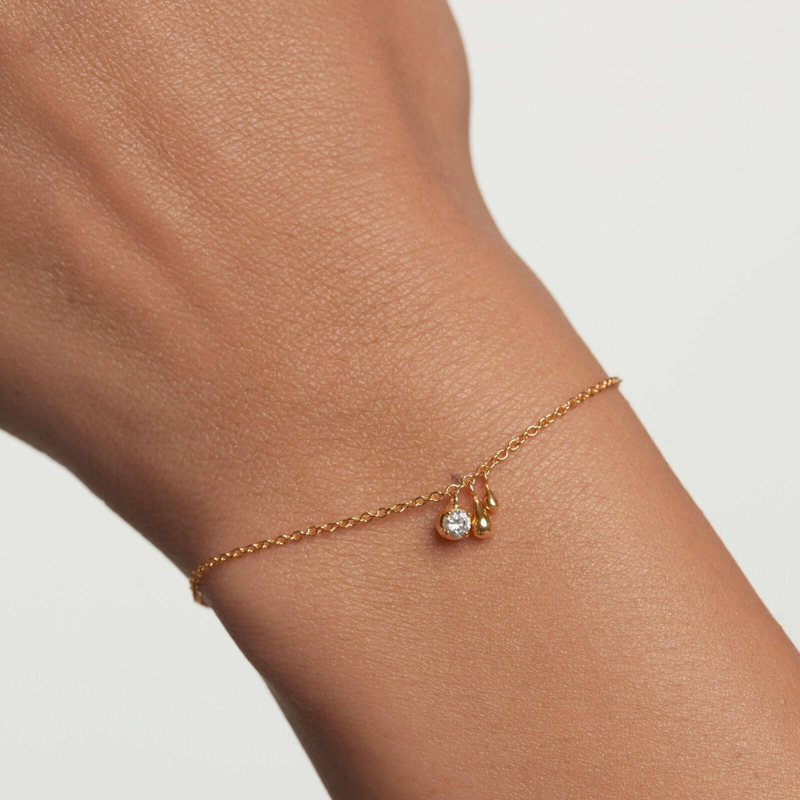 PDPAOLA Gold Water Bracelet - Image 2