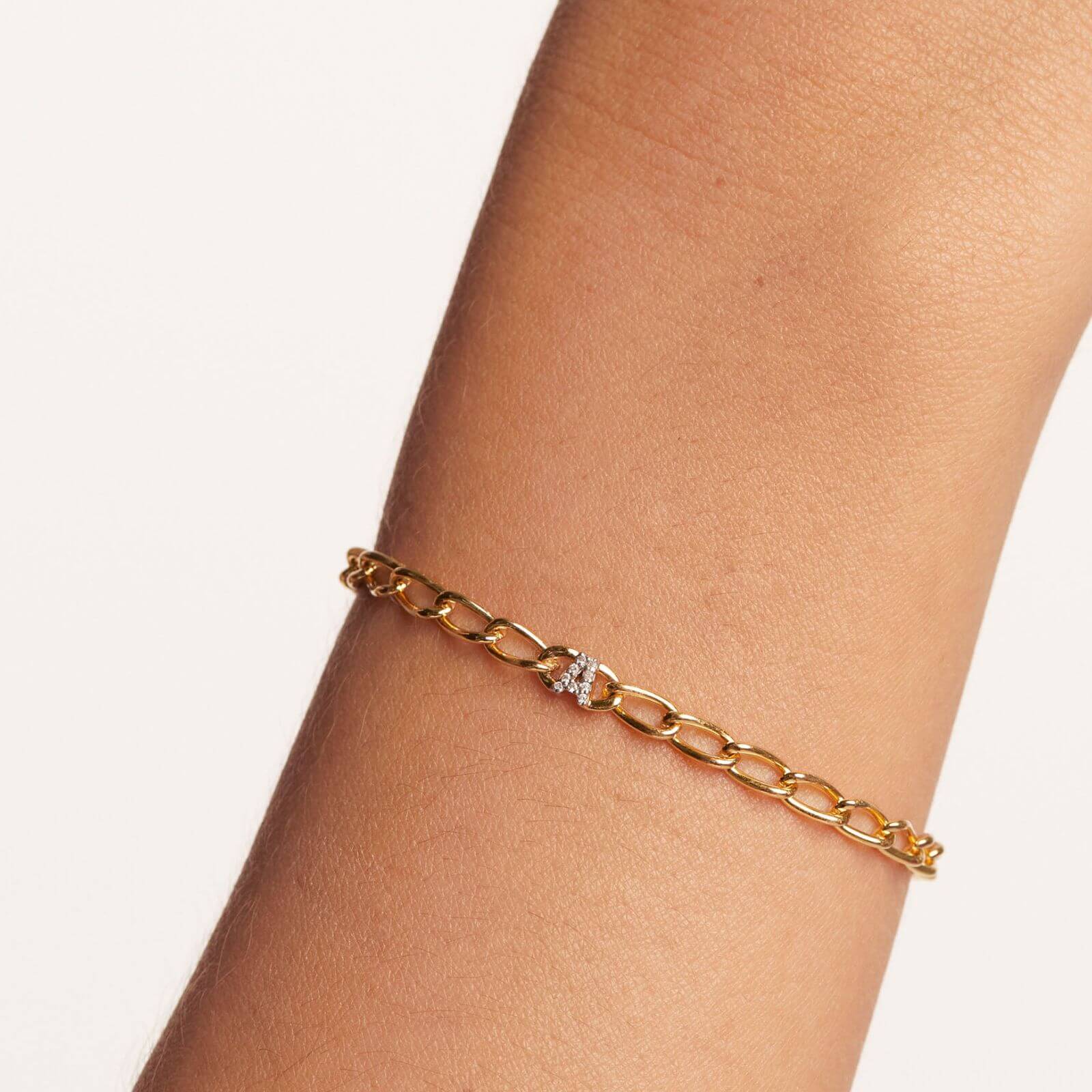 PDPAOLA Letter Gold Chain Bracelet - Image 3