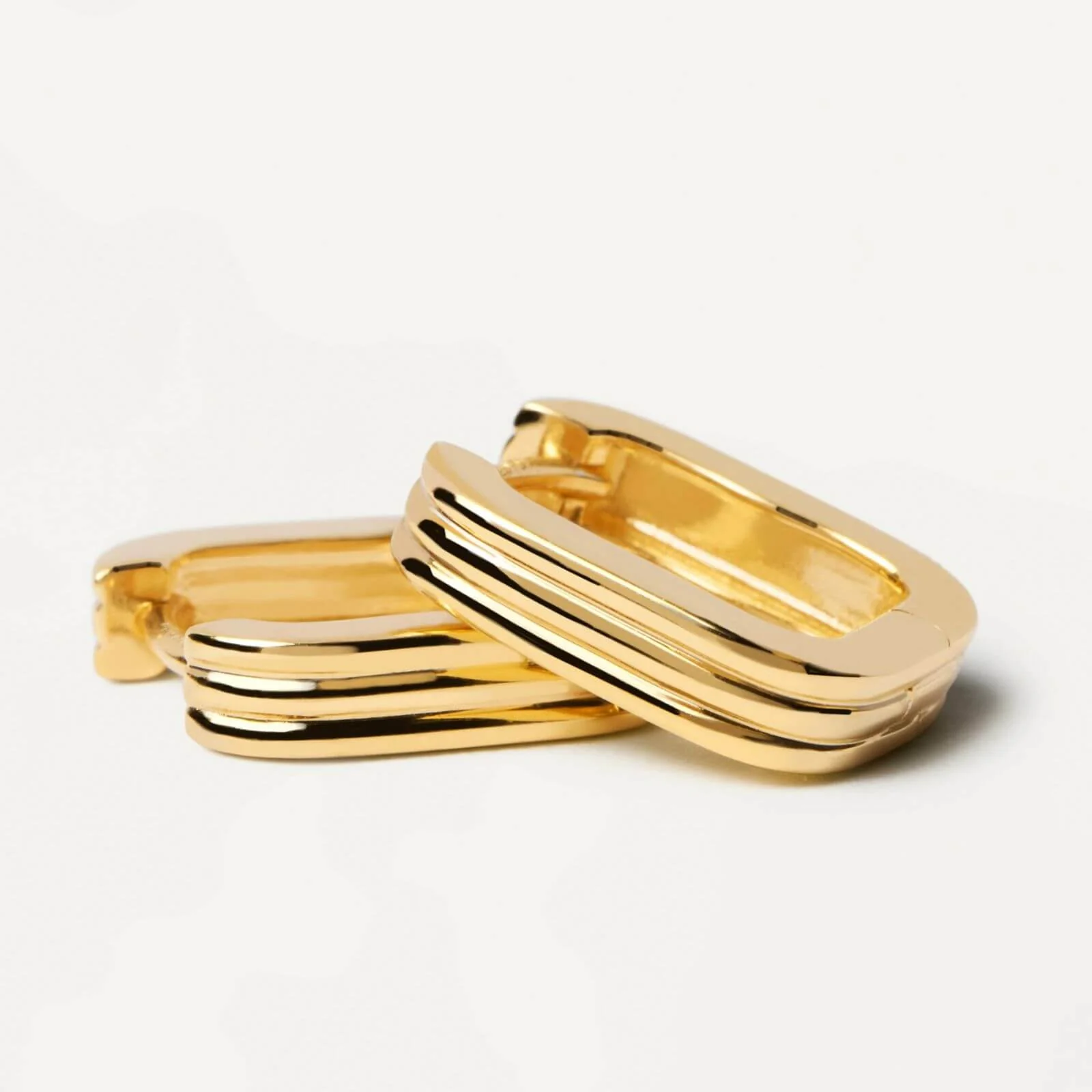 PDPAOLA Nova Gold Angular Hoop Earrings - Image 2