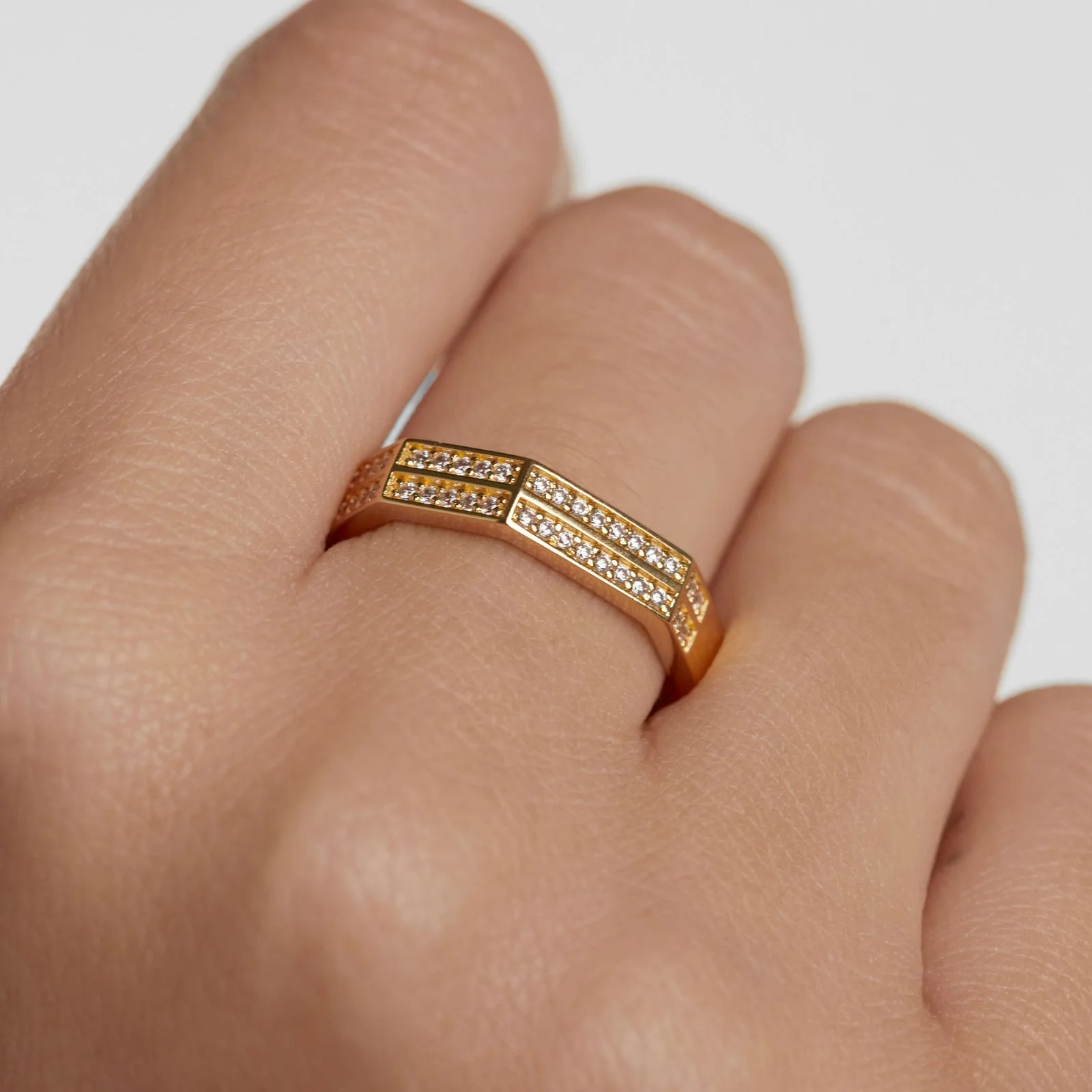 PDPAOLA Olympia Gold Ring - Image 3