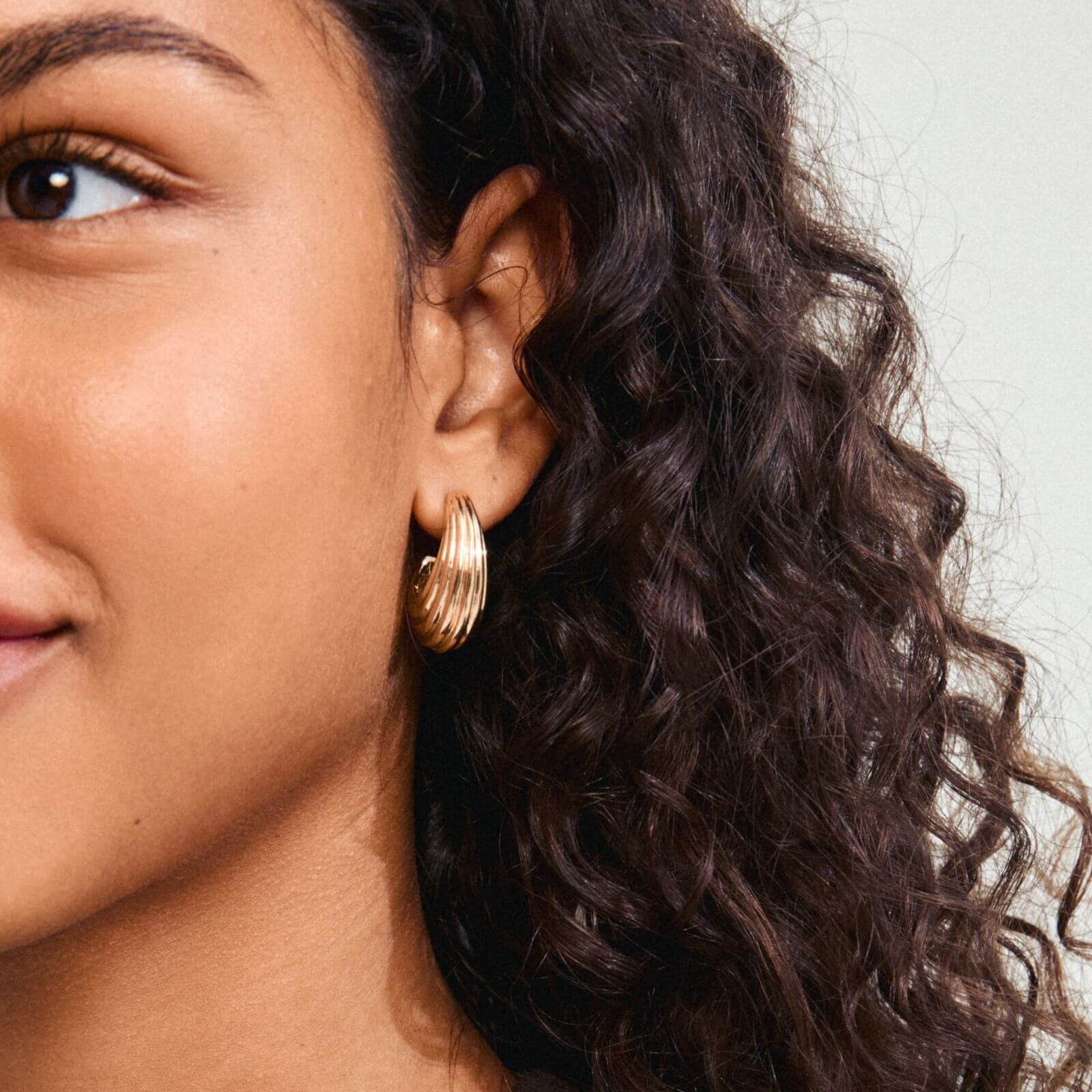 Pilgrim Asle Gold Large Ridged Hoop Earrings - Image 2