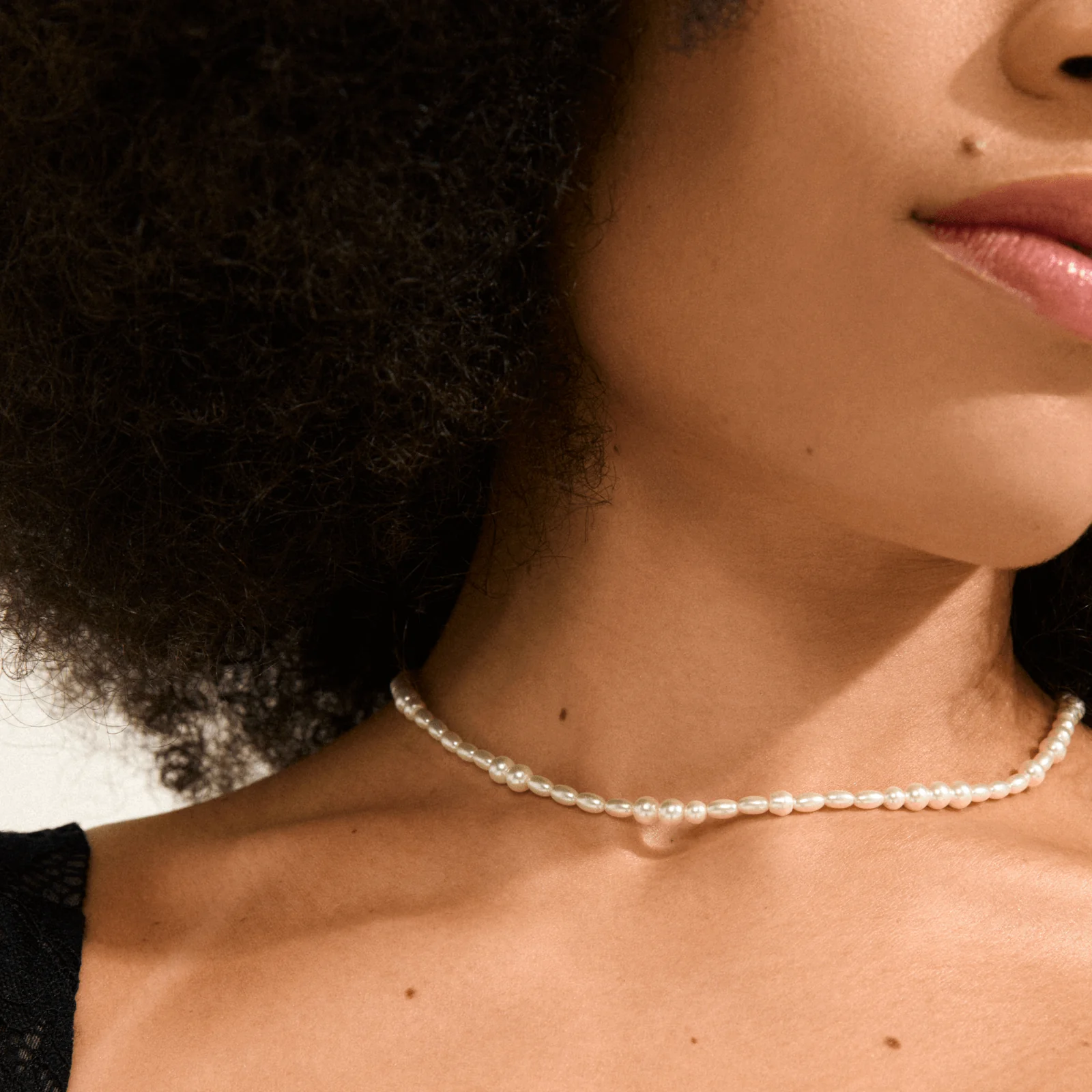 Pilgrim Elliana Gold Freshwater Pearl Necklace - Image 3