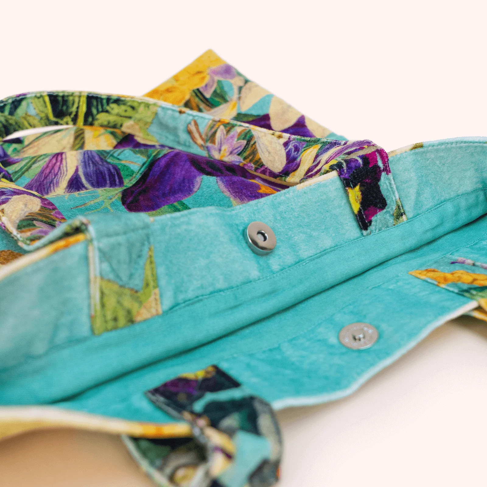 Powder Spring Flora Cotton Velvet Tote Bag - Image 2