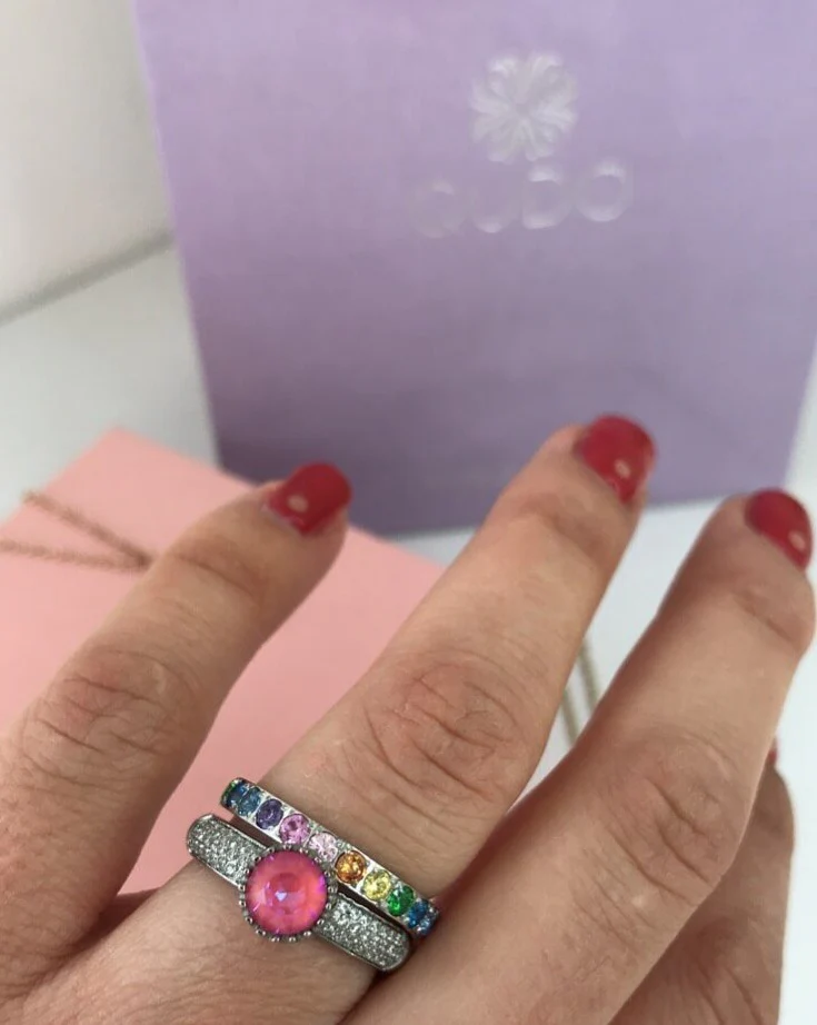 Qudo Rainbow Eternity Ring Band - Silver - Image 5