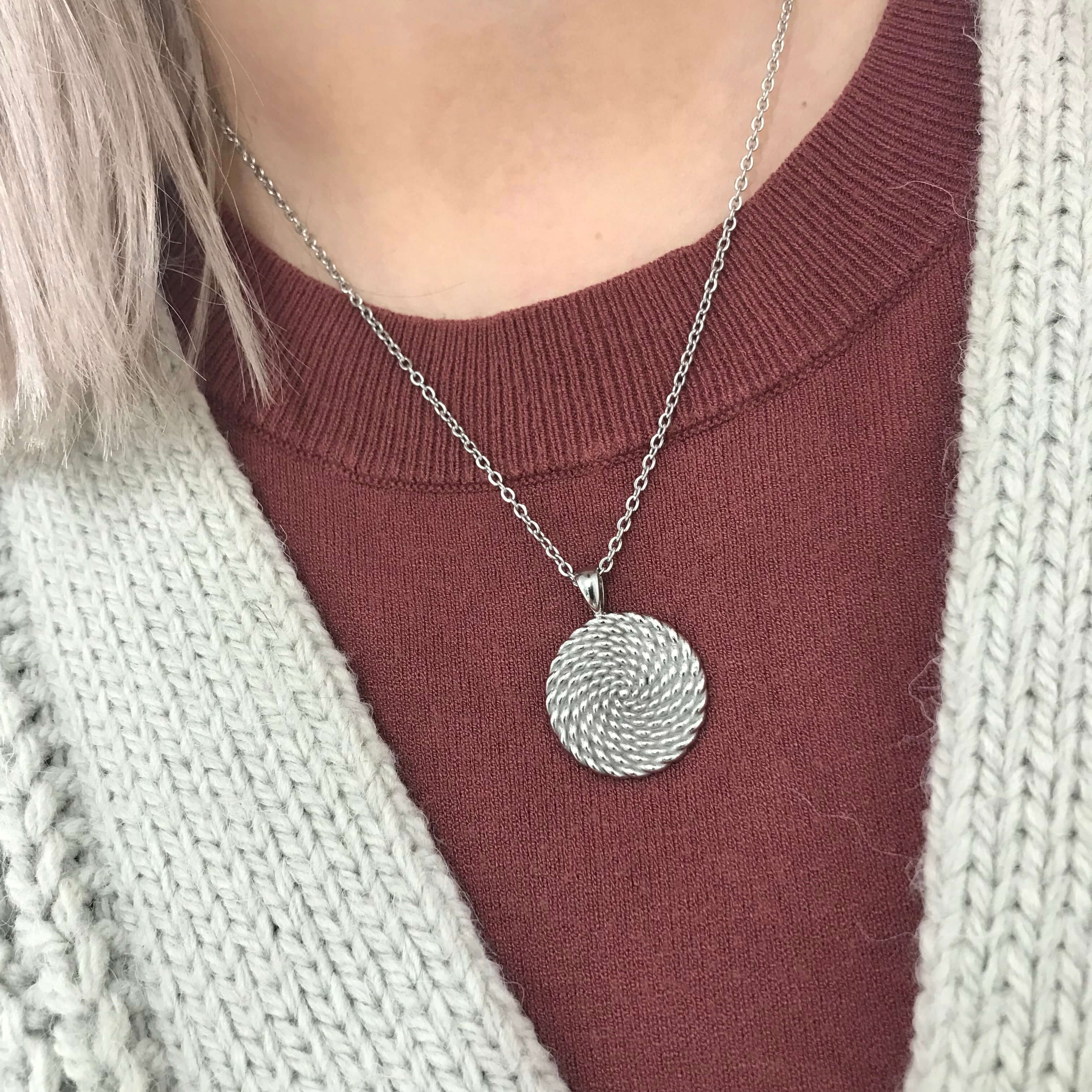 Qudo Vaiano Necklace - Silver - Image 3