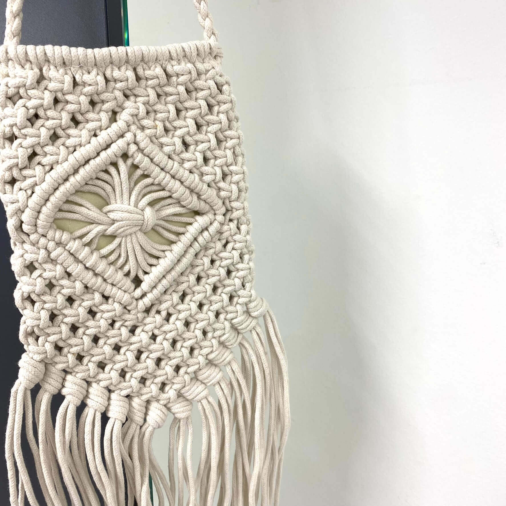 Small Ivory Crochet Crossbody Bag - Image 2
