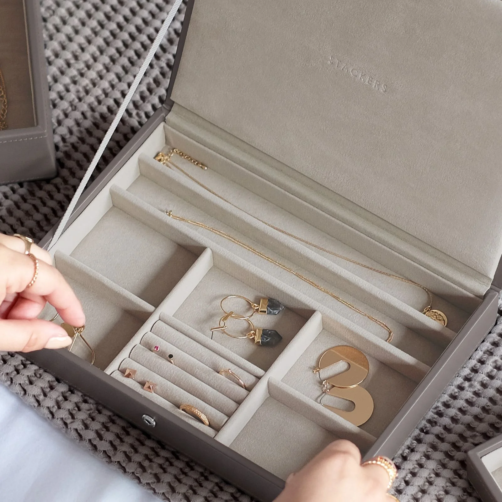 Stackers Classic Jewellery Box (Lid) - Mink - Image 2