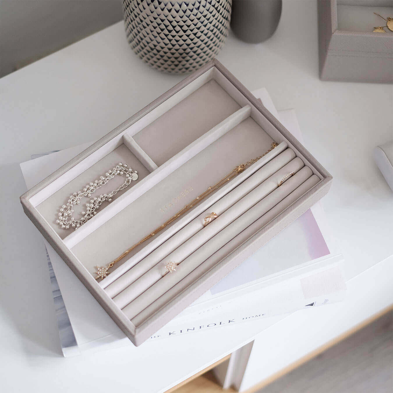 Stackers Classic Jewellery Box (Ring & Bracelet Layer) - Taupe - Image 4
