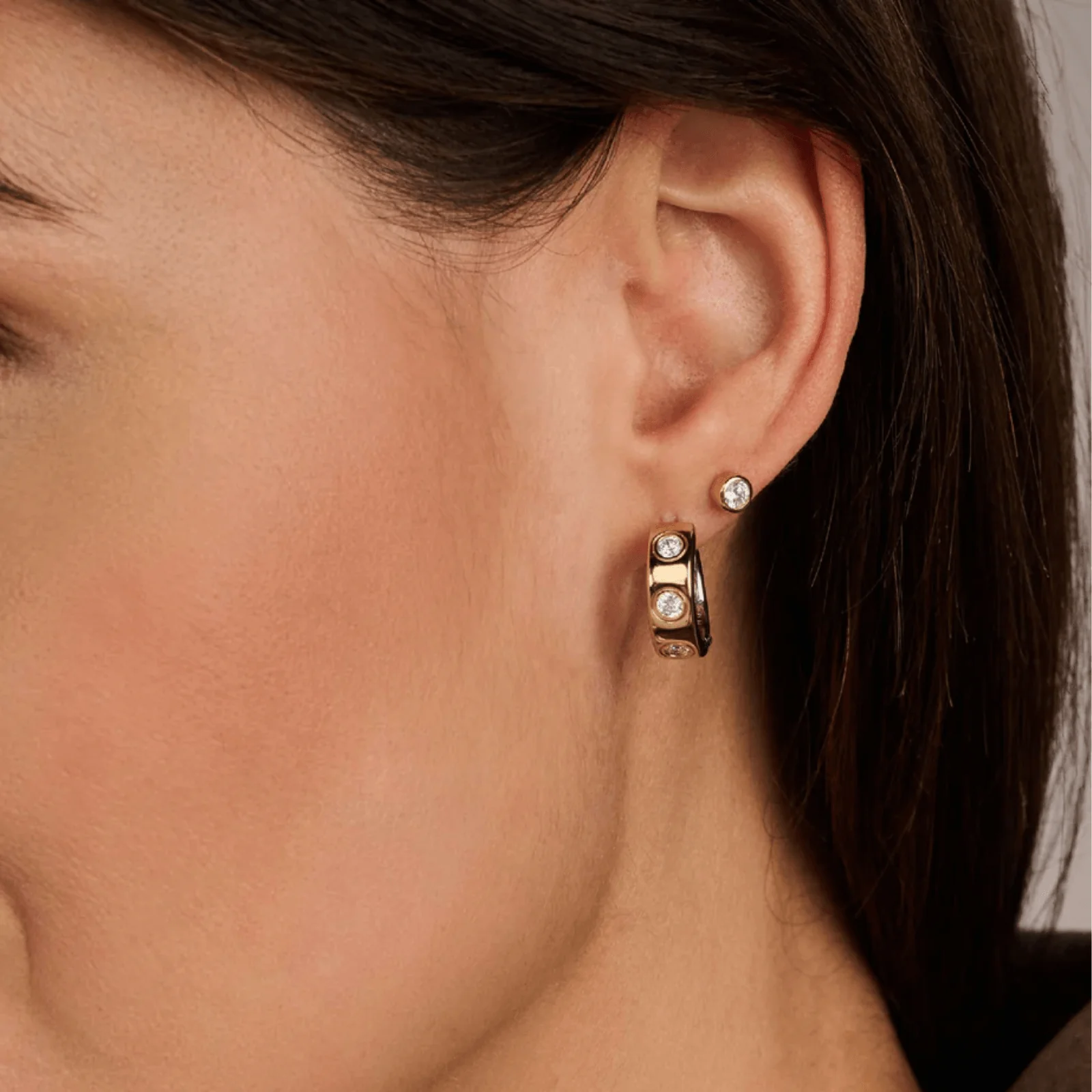 Ti Sento Gold Wide Huggie Hoop Earrings - Image 4
