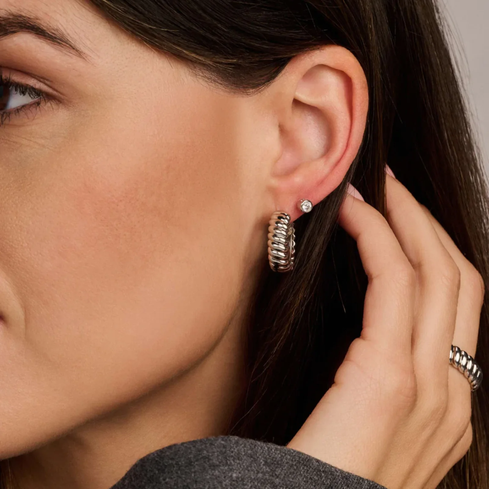 Ti Sento Silver Classic Zirconia Round Stud Earrings - Image 3