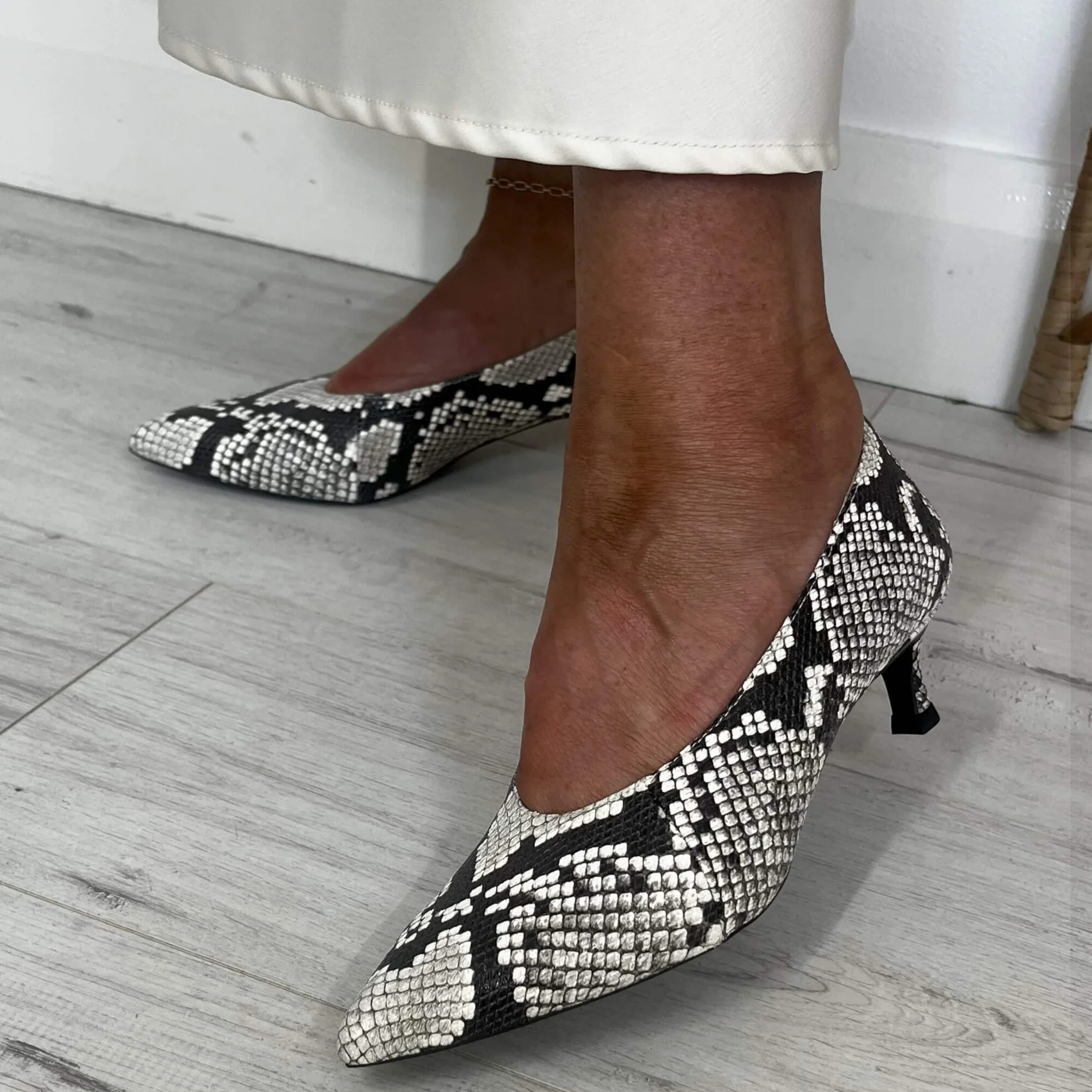 Unisa Idaho Monochrome Python Pattern Leather Kitten Heel Shoes - Image 4