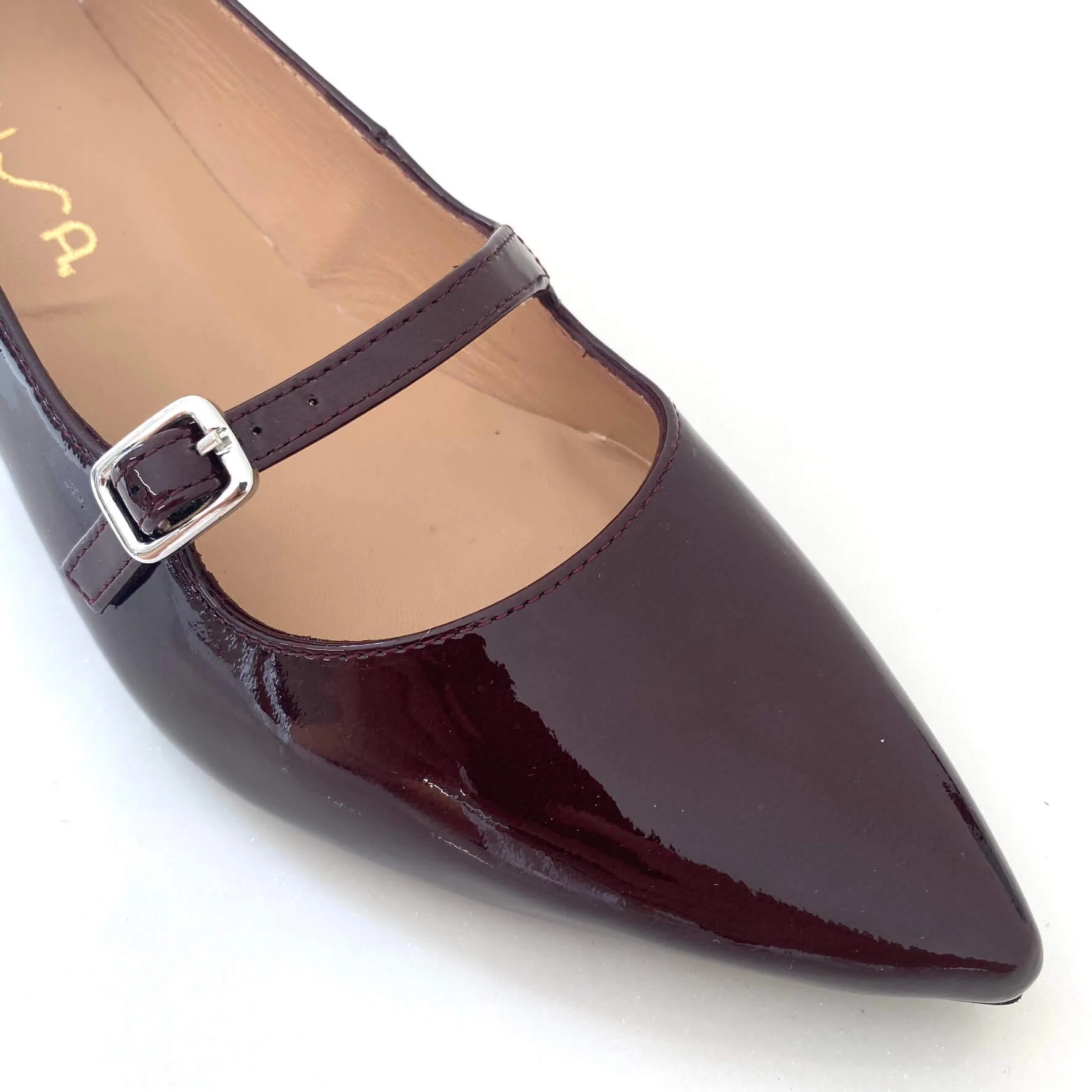 Unisa Junde Burgundy Patent Leather Block Heel Shoes - Image 3