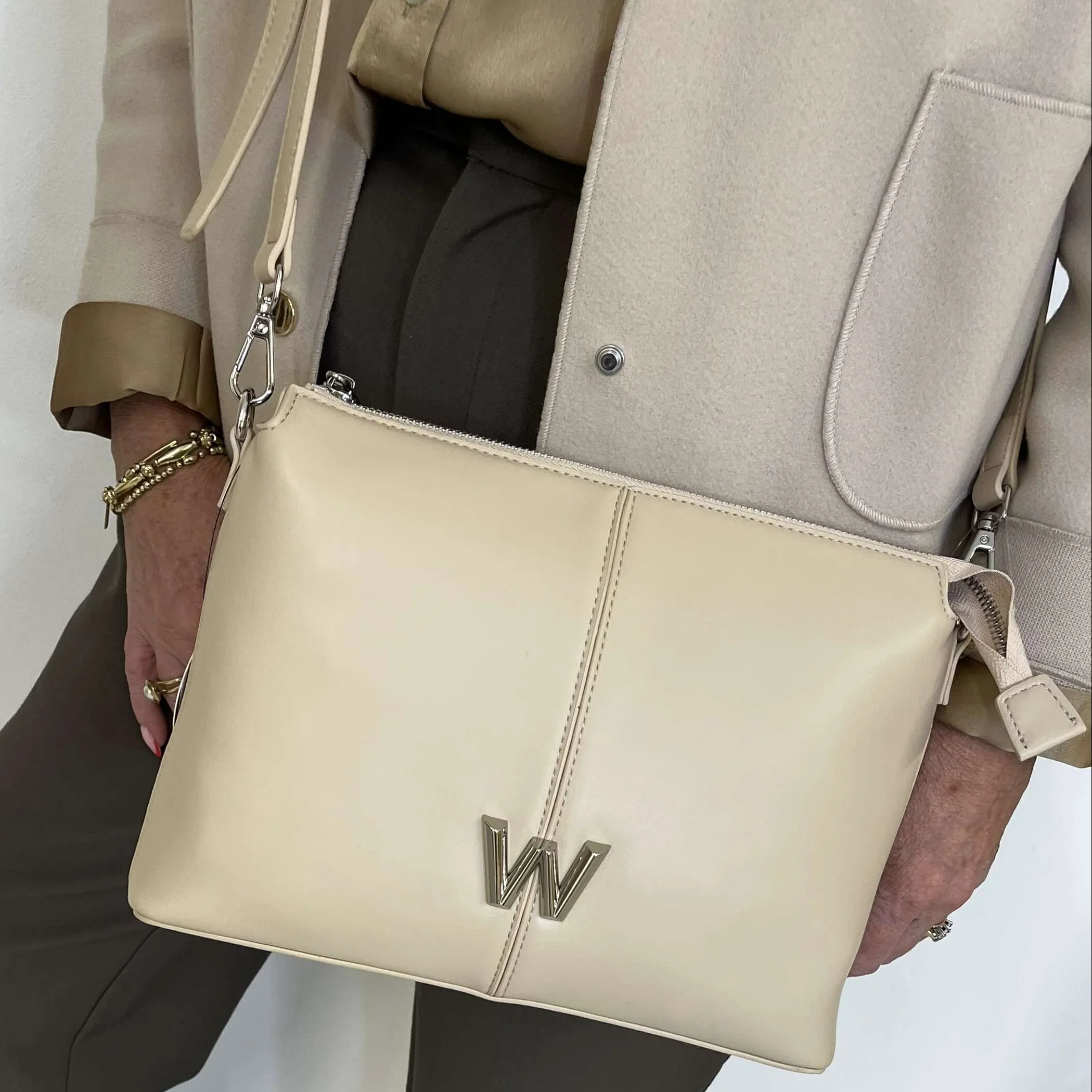 Wonders Slim Crossbody Bag - Beige - Image 5
