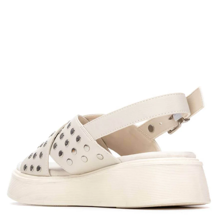 XTI Beige Crossover Strap Sandals - Image 3