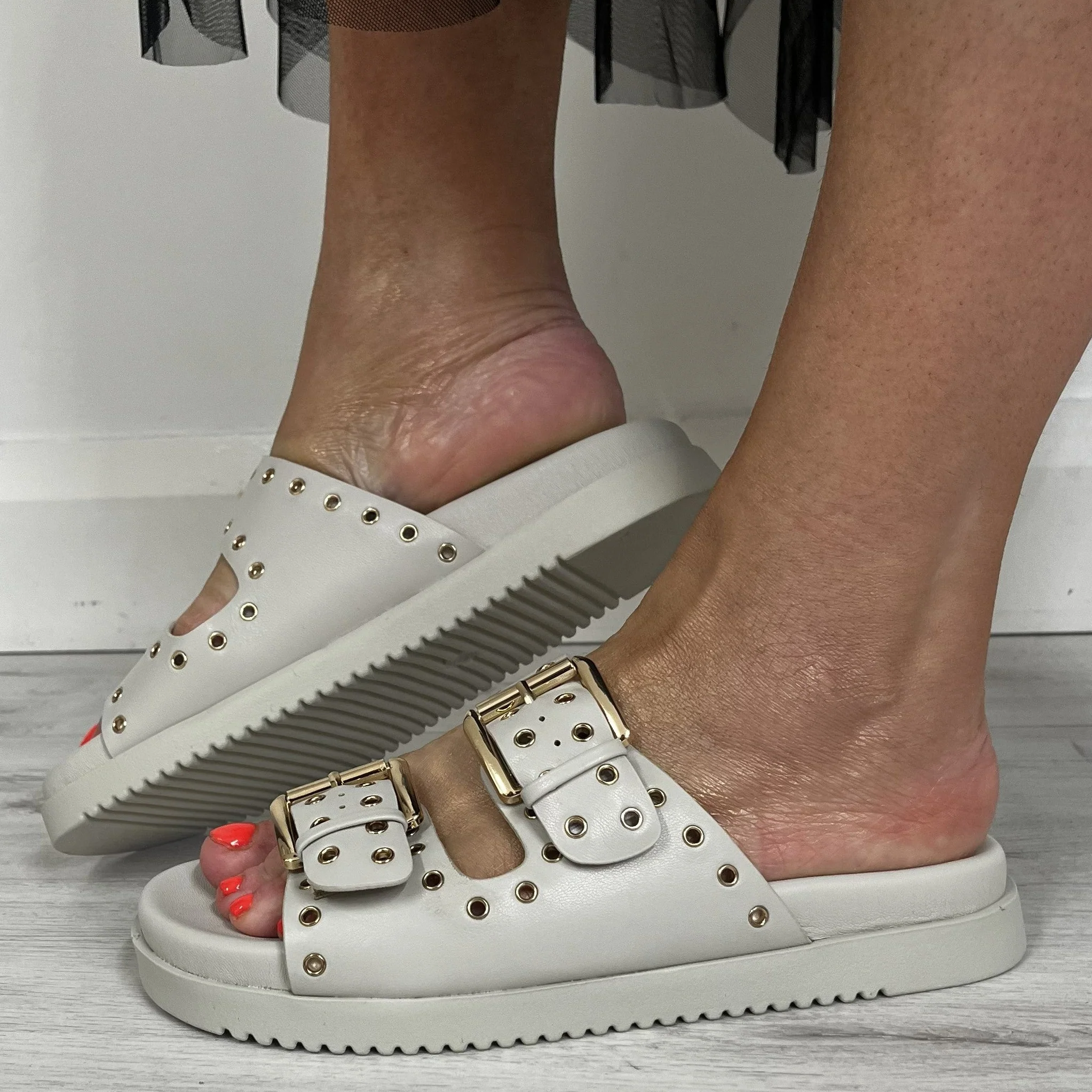 XTI Beige Double Strap Flat Mules - Image 5
